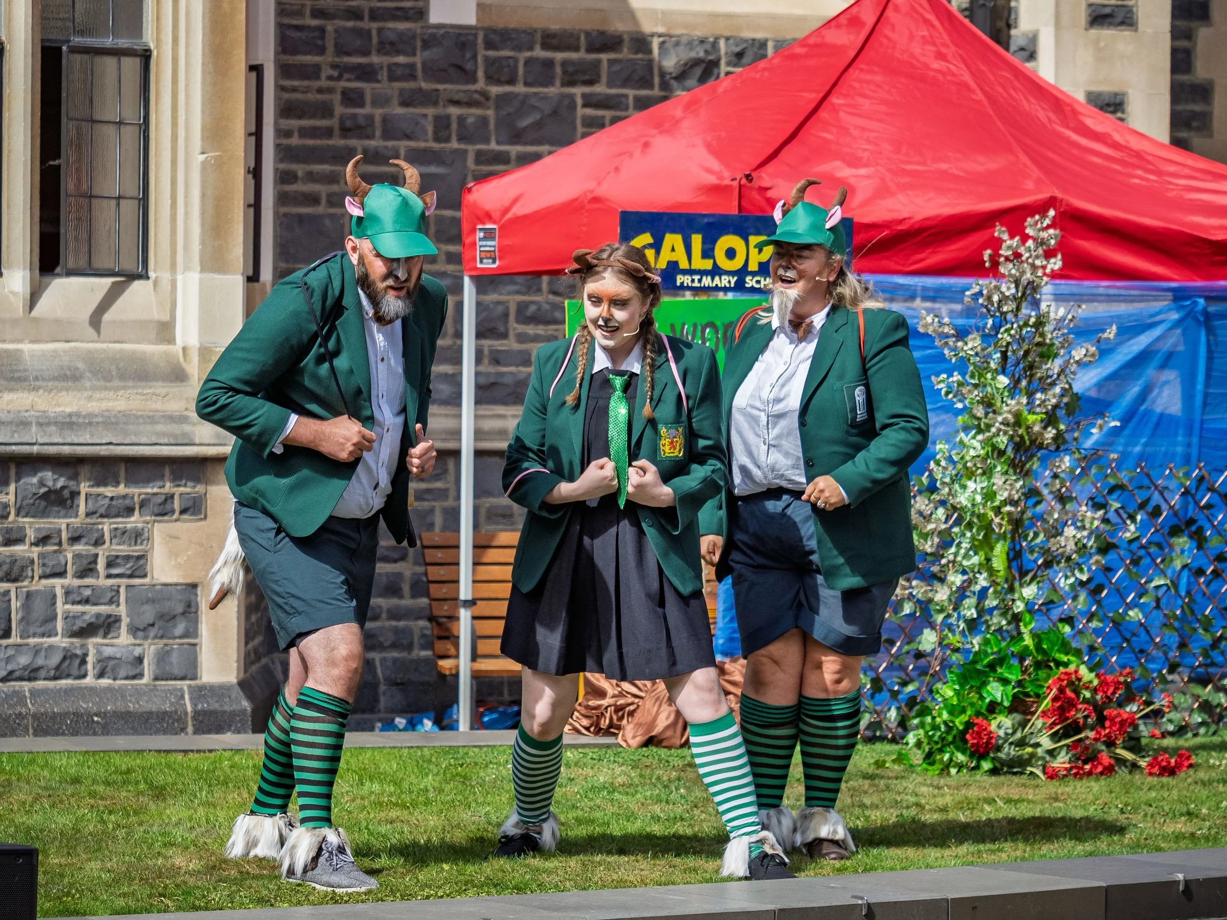 Thomas Woodfield as Ernesto Billy Goat, Elizabeth Ellison as Lucy Billy Goat, Emma Summers as Dandini Billy Goat.

Photograph ©️ Wei Li Jiang for Toi Toi Opera 2025