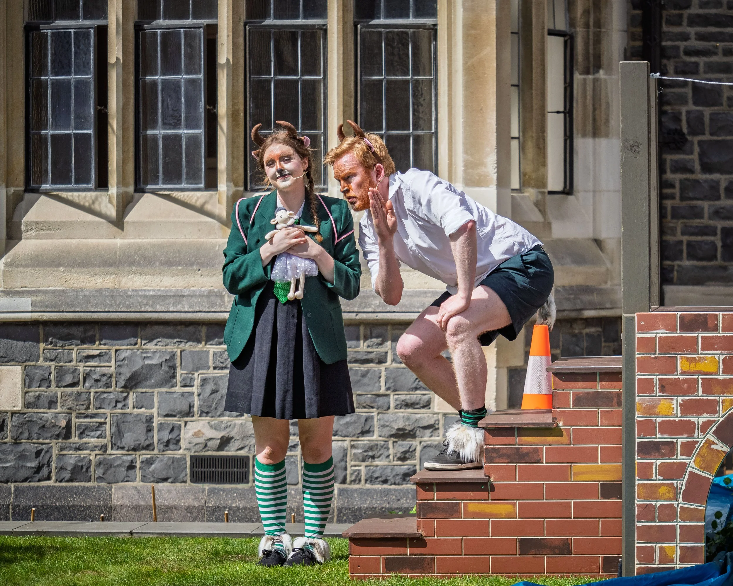 Elizabeth Ellison as Lucy Billy Goat, Alex Robinson as Osmin Billy Goat.

Photograph ©️ Wei Li Jiang for Toi Toi Opera 2025