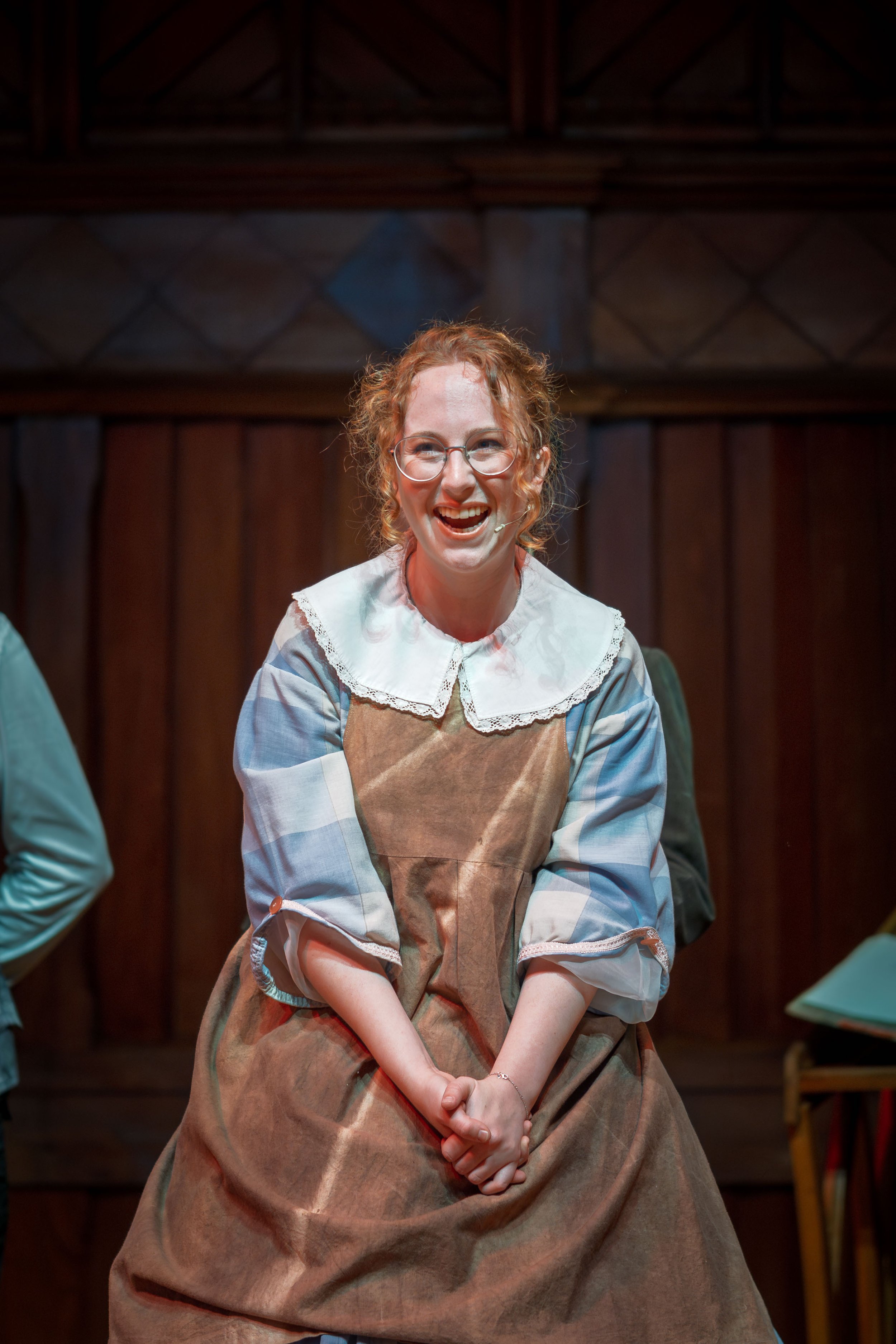 Emily-Jane Stockman (Martha Cratchit)