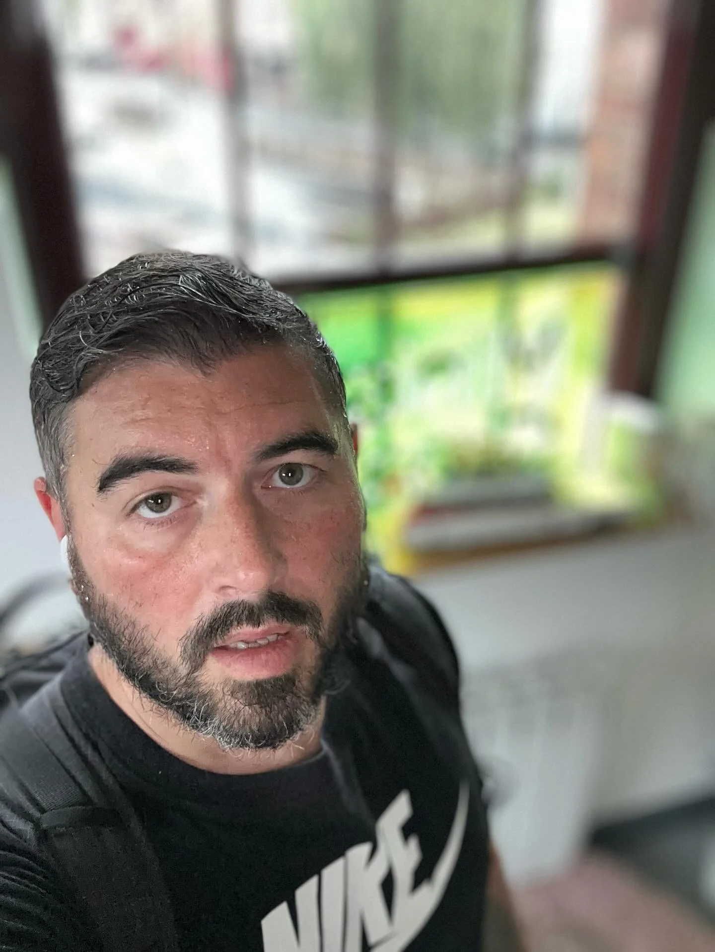 Bit damp in the way to work this morning! Black doesn’t really do it any justice!