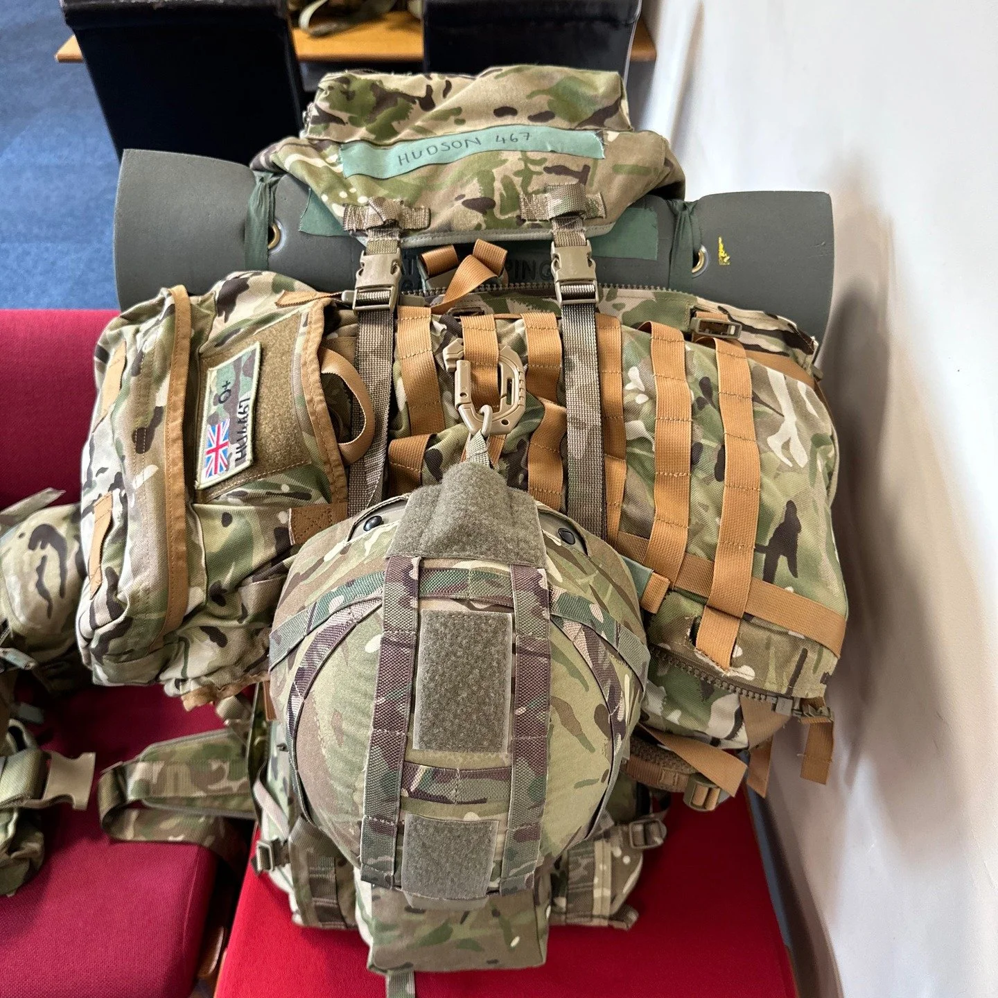 A recent past-life of mine. I was a privilege to serve as a reservist in the @royalairforceuk as a logistics specialist. It was both challenging and rewarding. I met some amazing people, and served alongside them too. but sometimes life work/life/wor