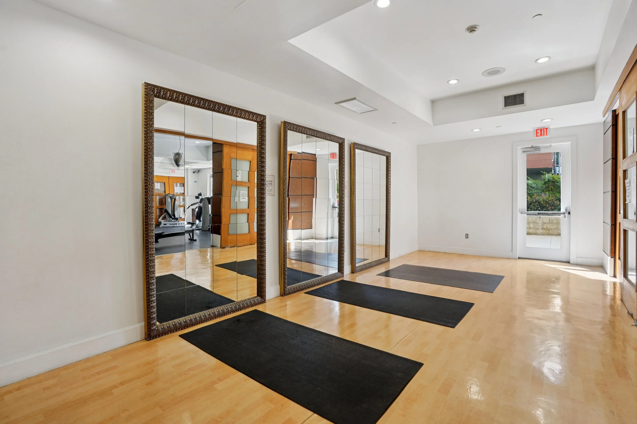 43-print-S Alameda St 432-2803-912.jpg