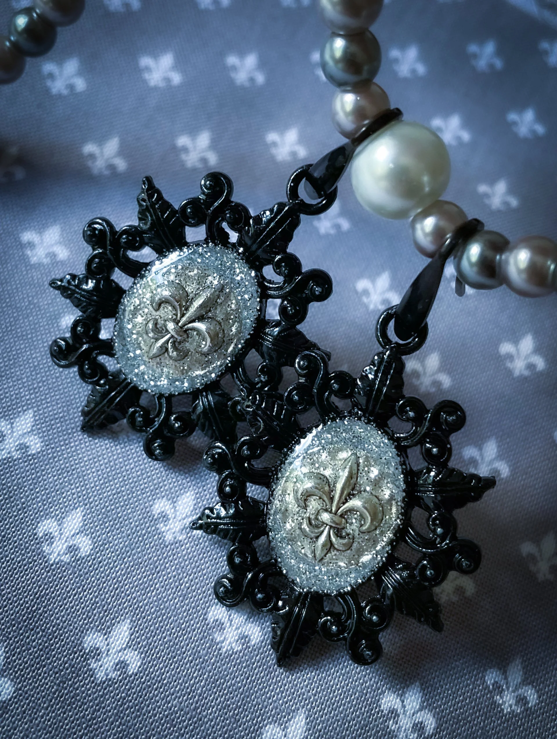 Boucles d'oreilles Fleur de lys