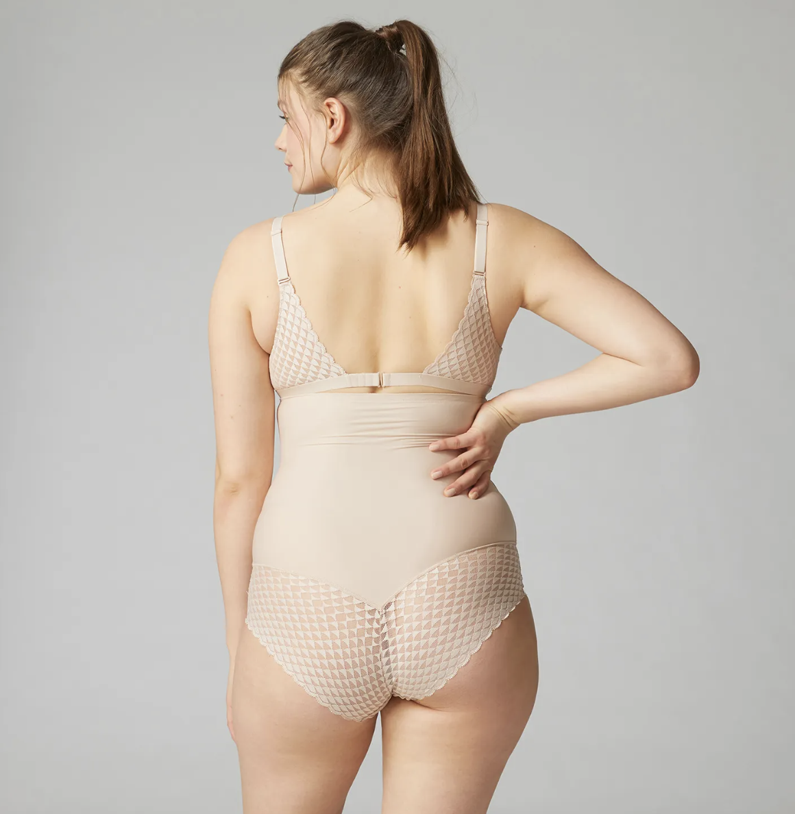 Simone Pérèle Top Model High-Waist Brief — Sunny J's