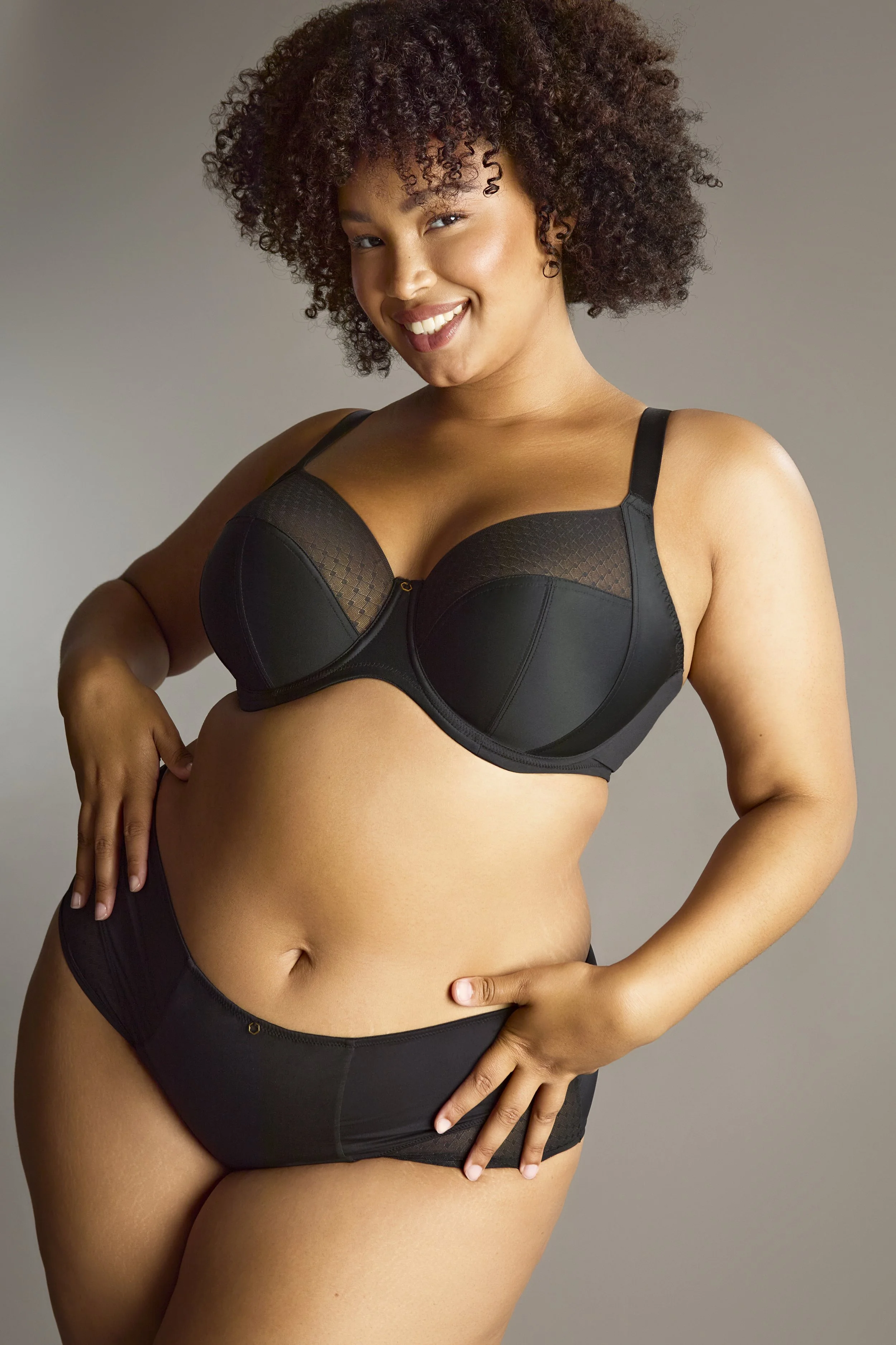 Core_Sculptresse_Bliss_FullCup_10685_DeepBrief_10684_Noir_L_0075.jpg