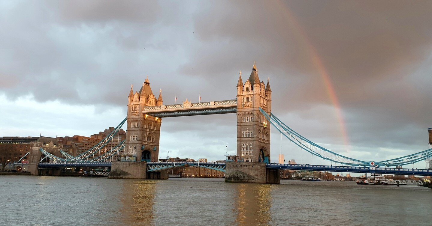 Rainbow over Tower Bridge, London. 🌈✨ #LondonRainbows #TowerBridgeVibes #CityScenes 🇬🇧🌉 | 📸 Photo credits @thegodlyirritant
⠀⠀⠀⠀⠀⠀⠀⠀⠀

-
⠀⠀⠀⠀⠀⠀⠀⠀⠀⠀⠀⠀⠀⠀⠀⠀⠀⠀
Check out my #L2MYS blog- LINK IN BIO 🤓 
⠀⠀⠀⠀⠀⠀⠀⠀⠀
-⠀⠀⠀⠀⠀⠀⠀⠀⠀
⠀⠀⠀⠀⠀⠀⠀⠀⠀
⠀⠀⠀⠀⠀⠀⠀⠀⠀
⠀⠀⠀⠀⠀⠀