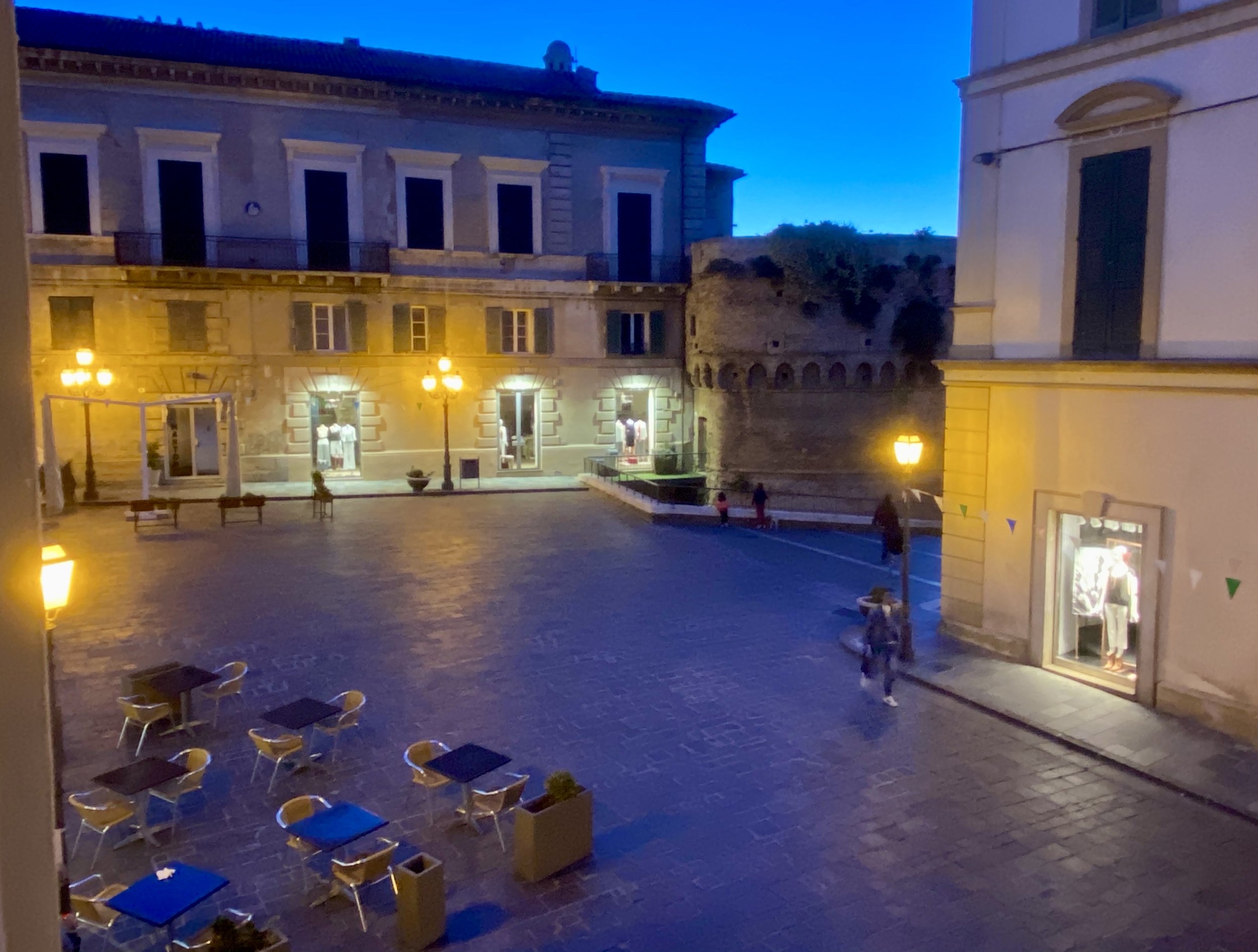 Evening view over Piazza Diomede and Castello Caldoresco