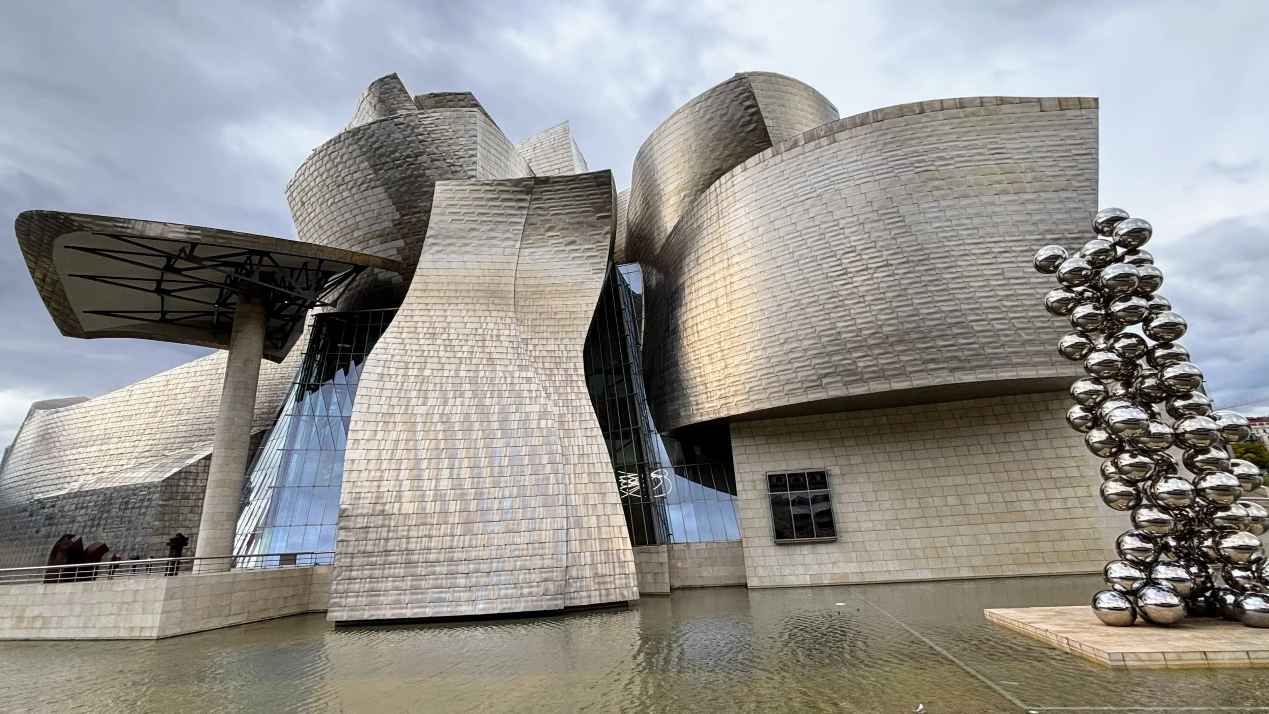 Peace, Love and Football - Bilbao