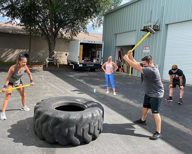 Saturday 06/27/2020

Partner WOD Saturday
Teams of 2
15 Min AMRAP
24- Alt DB Snatch (50/35)
50m- Farmers carry (each) 
24- Bear hug Sandbag 2 for 1 squats 
50m- Front rack carry (each) 
#UnRelenting #Fitness #WeAreUnRelenting #saturday #wod #communit