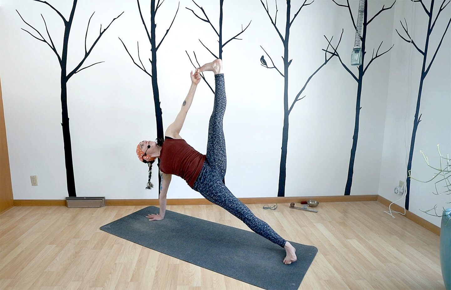 35-min. Int/Adv Yoga: Compassionate Acceptance of Self