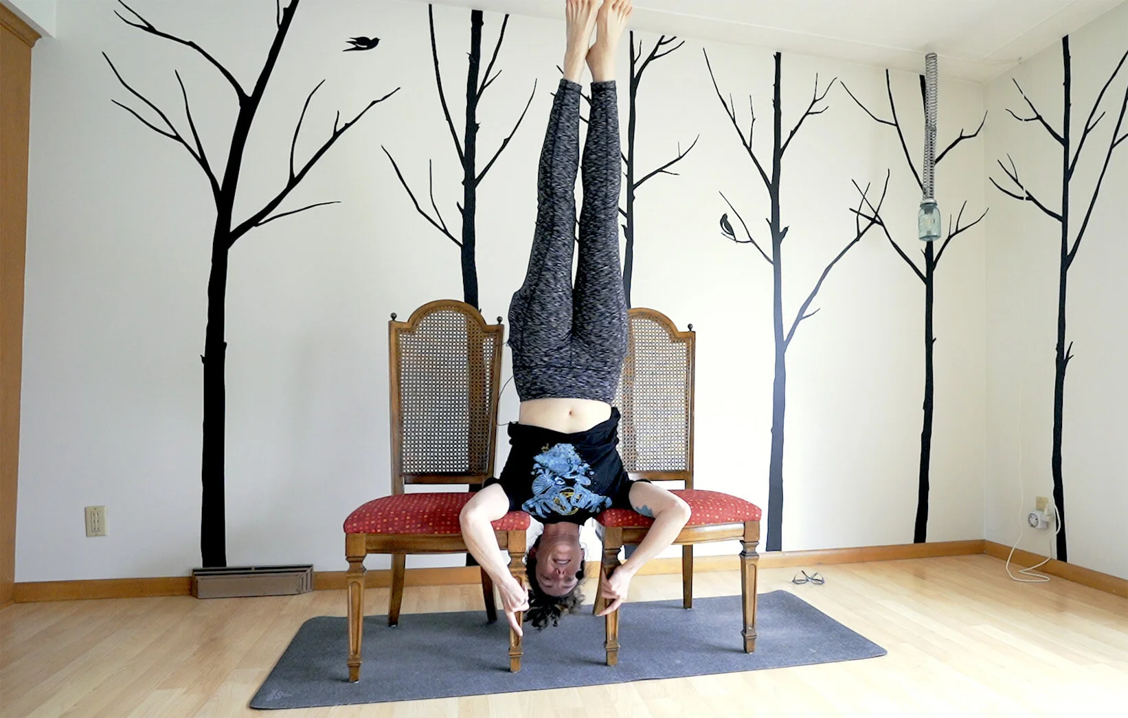 Headstand Help (short vid)