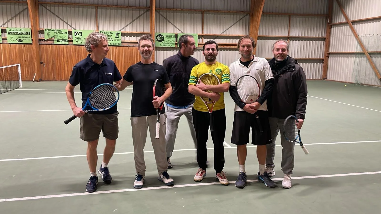 BELLE VICTOIRE EQUIPE 1 +35