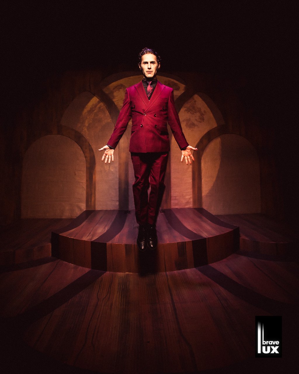 Andrew Bosworth as Dracula. Photo by Joe Mazza @ Bravelux.