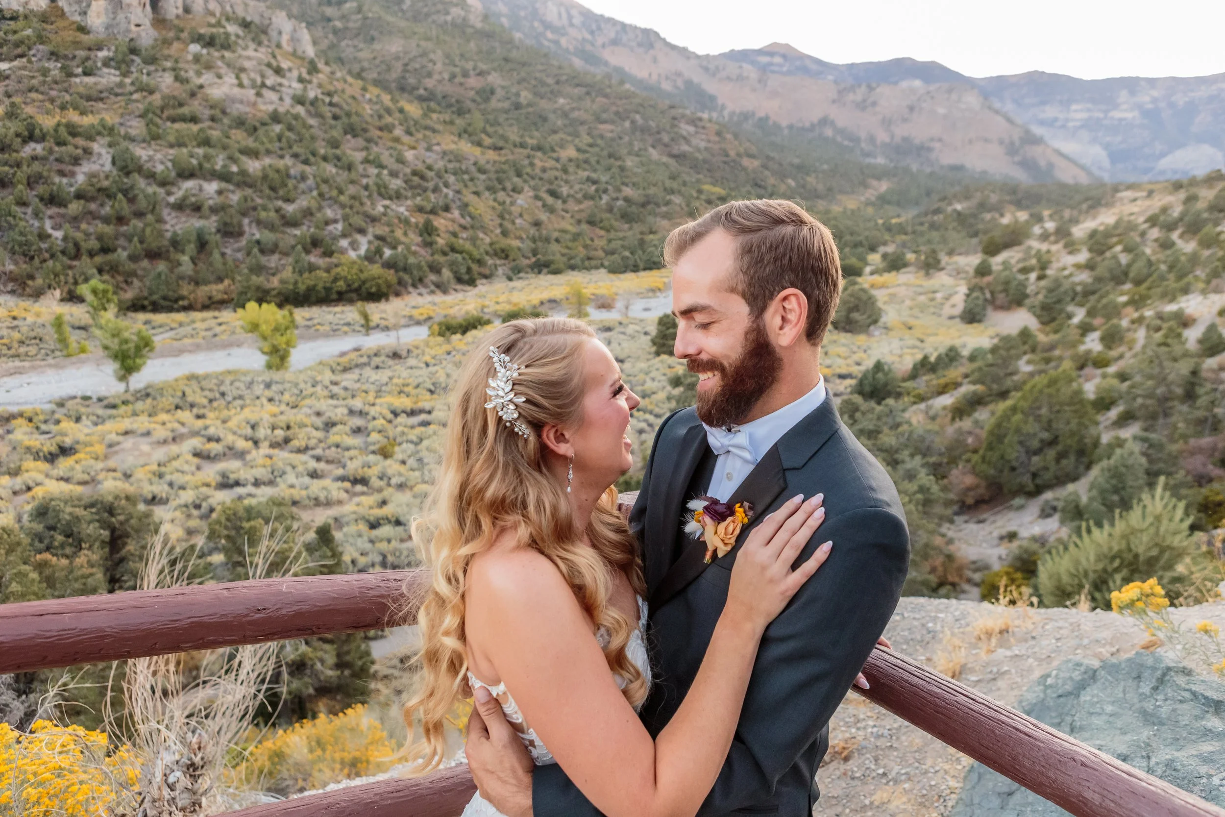 The-Retreat-On-Charleston-Peak_Las-Vegas-Wedding Couple-laughing.jpg