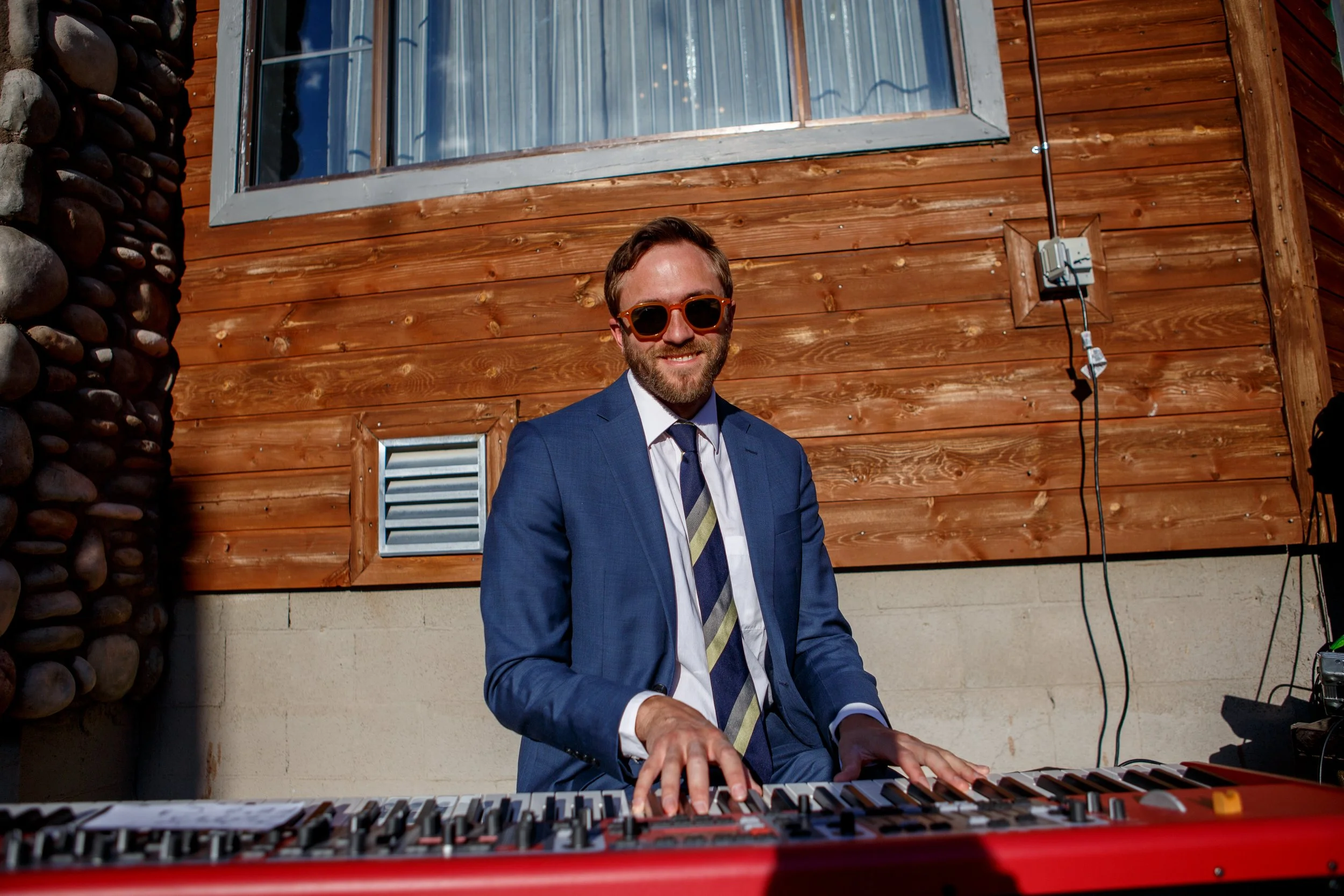 Wedding at The Retreat on Charleston Peak with musician playing for the ceremony
