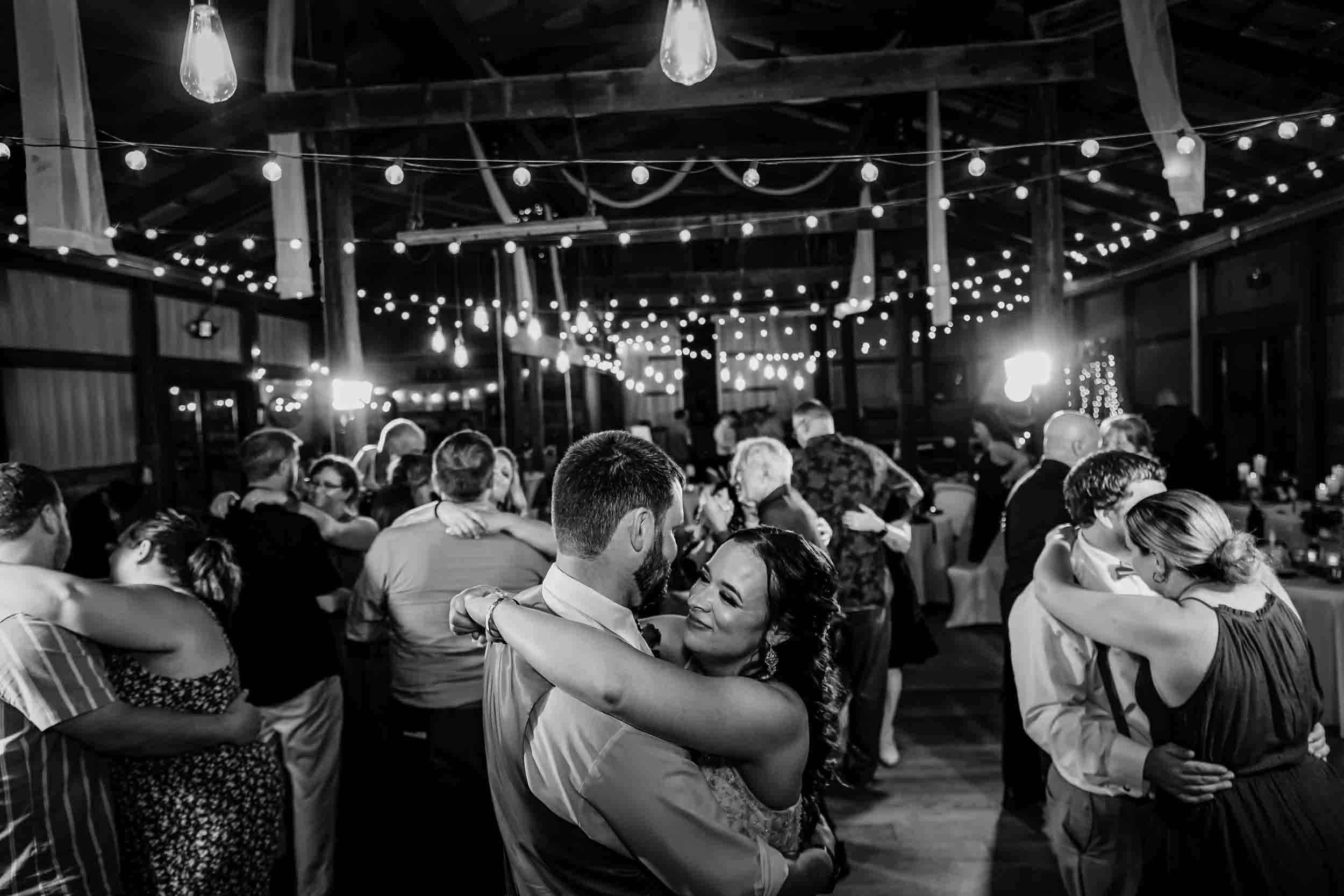 0182_RBBridalShow24.jpg