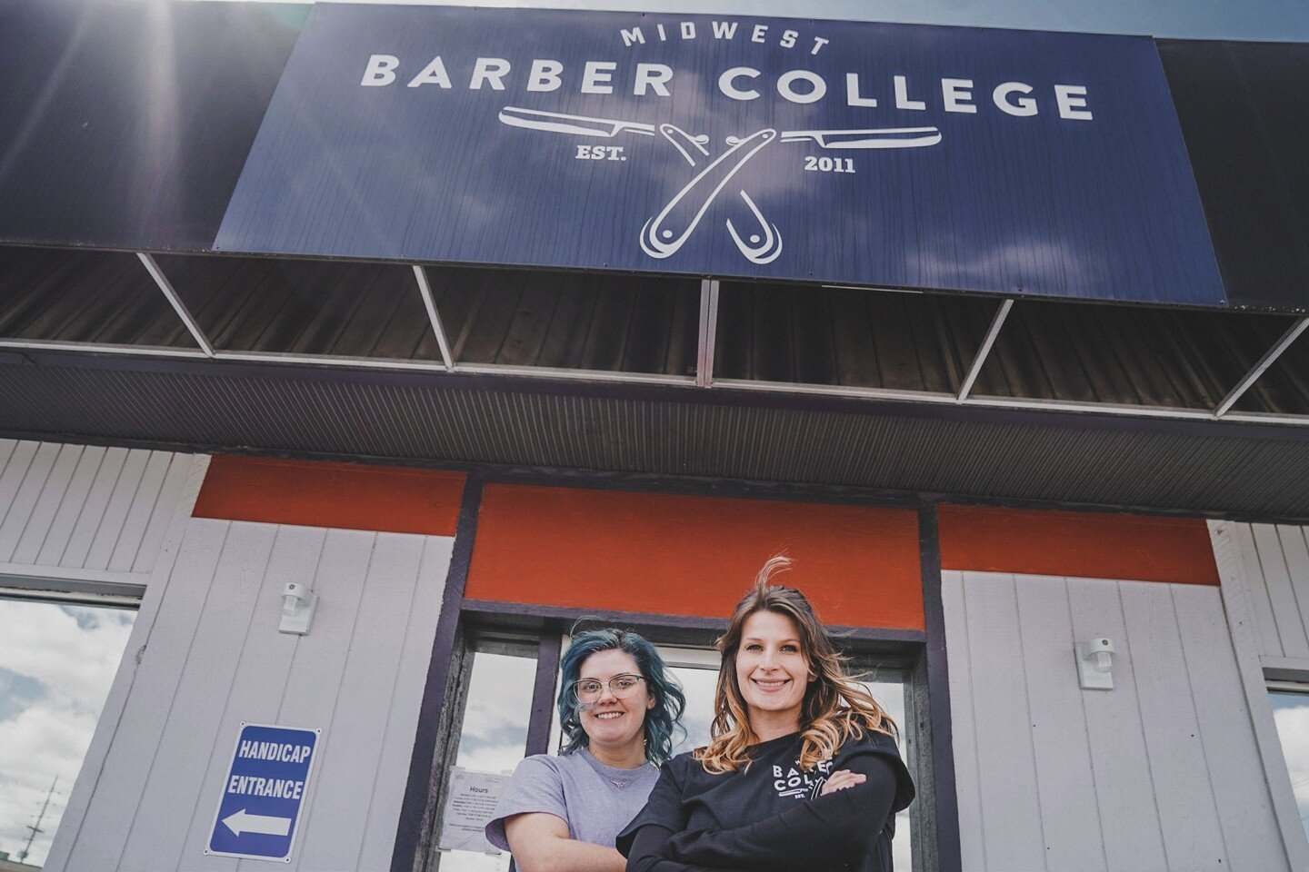 Once you become a part of the #MBC family, we have your back! 

MBC students and alumni, tag us in your posts &amp; story to be featured. We want to support you and your work! Comment below &amp; tag your classmates for a follow! ⬇️

#midwestbarbers 