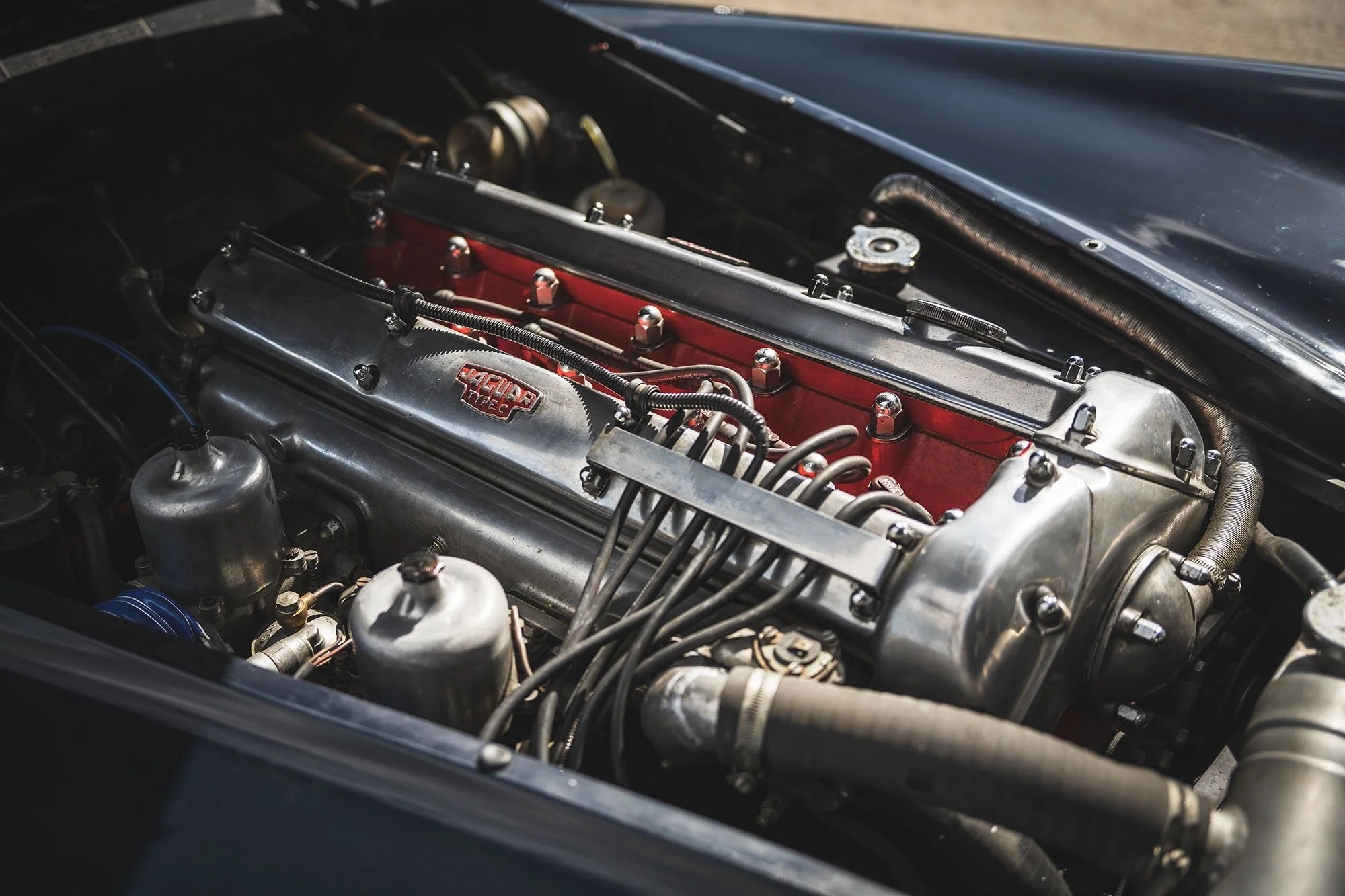 Simple engine. Austin healey 3000 engine. 190 sl мотор. мерседес 190 сл красный. остин хили 3000 двигатель.