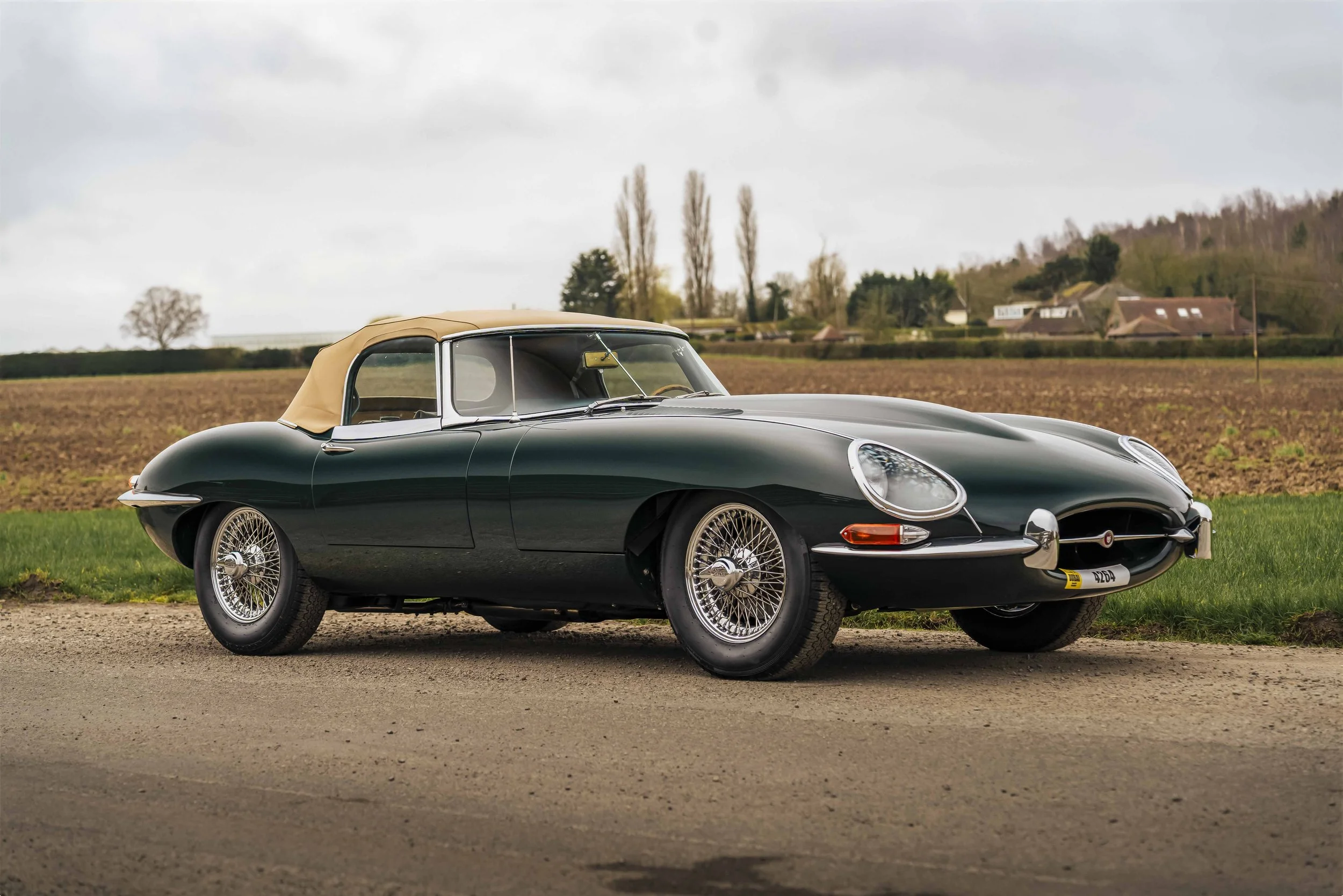 A Dubai Commission: Refining a Series 1.5 Jaguar E-Type
