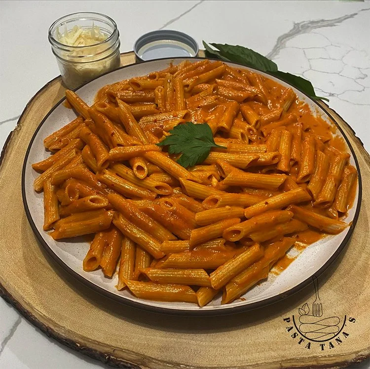 FoundationKitchen-PastaTanas-Penne Vodka.jpg