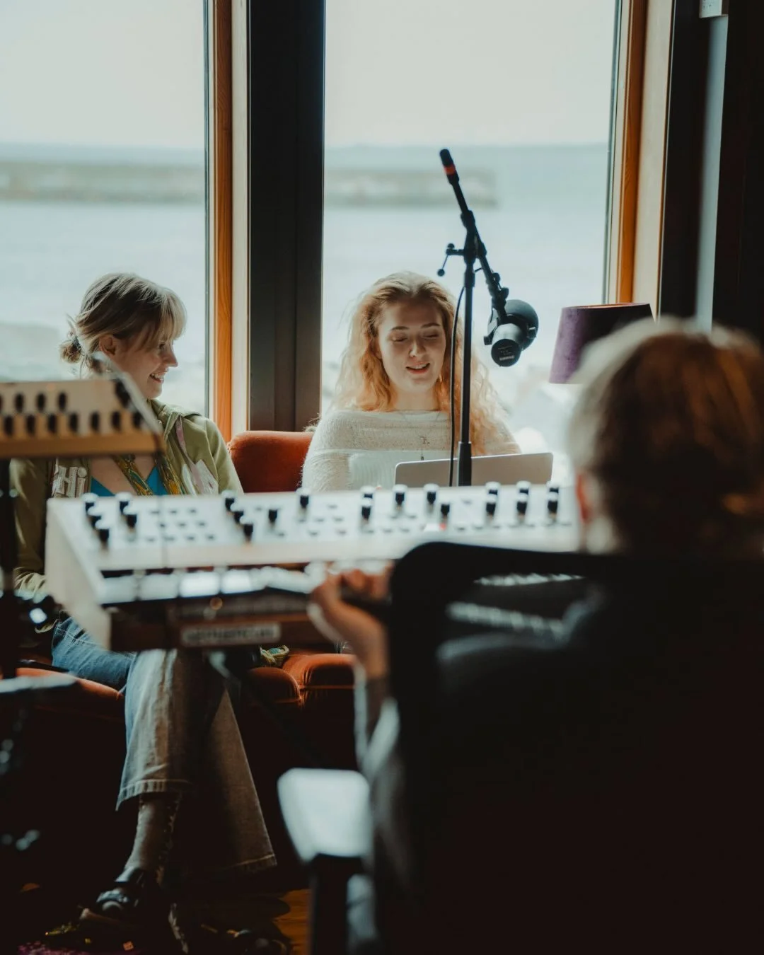 Mentally we&rsquo;re still here🥹 Four days of songwriting and making new friends have come to an end, and with that, the first ever Song:Expo M&oslash;re &amp; Romsdal is a wrap🎬 

Thanks to the participants for making this camp a 10/10, thanks to 