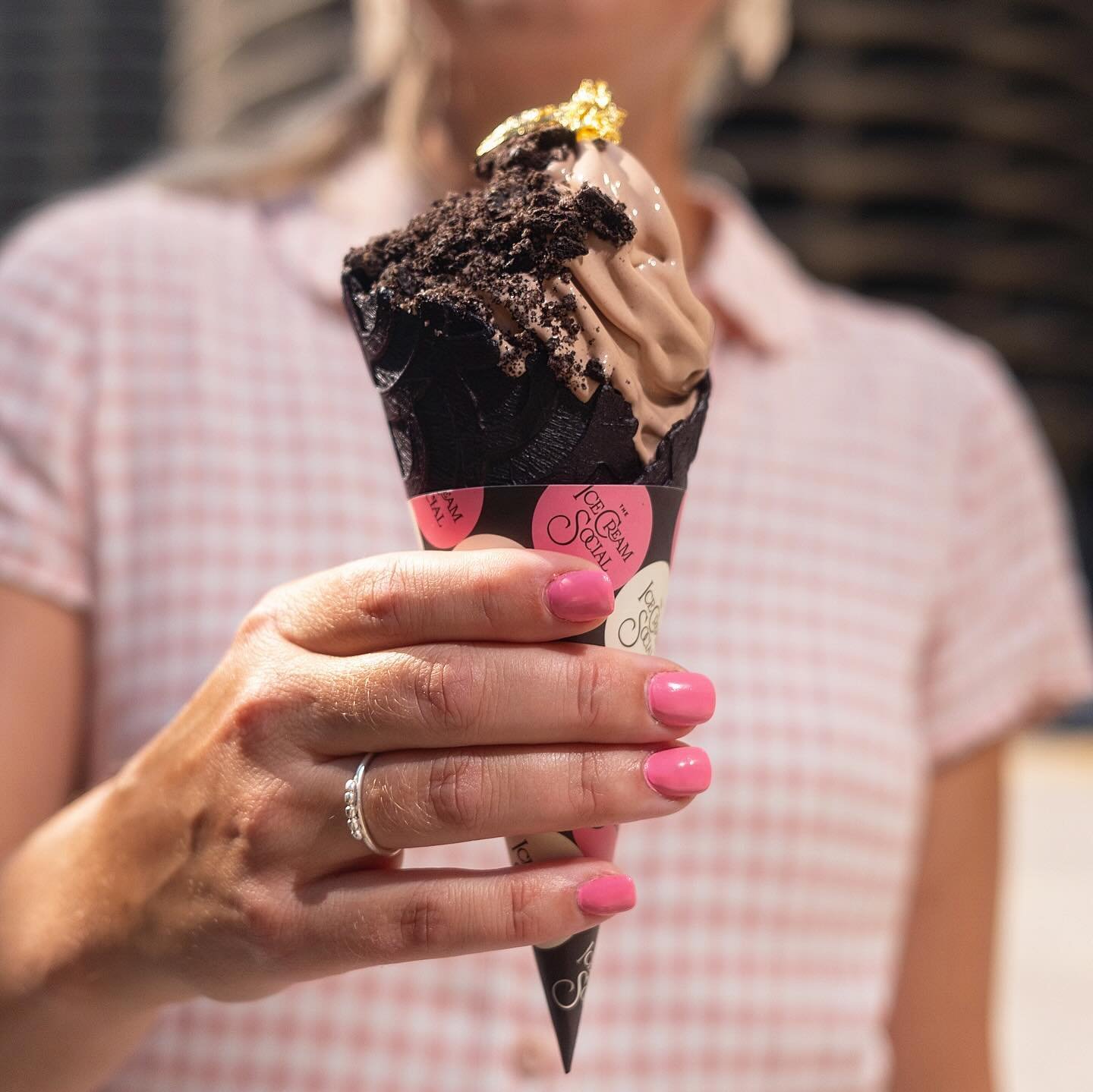 The Ice Cream Social by @langhamchicago is back this weekend! If you&rsquo;re downtown at any point this summer&hellip;ya gotta go grab one of their amazing concoctions, and enjoy a little of our design work while you&rsquo;re at it.
.
Thanks to @tim