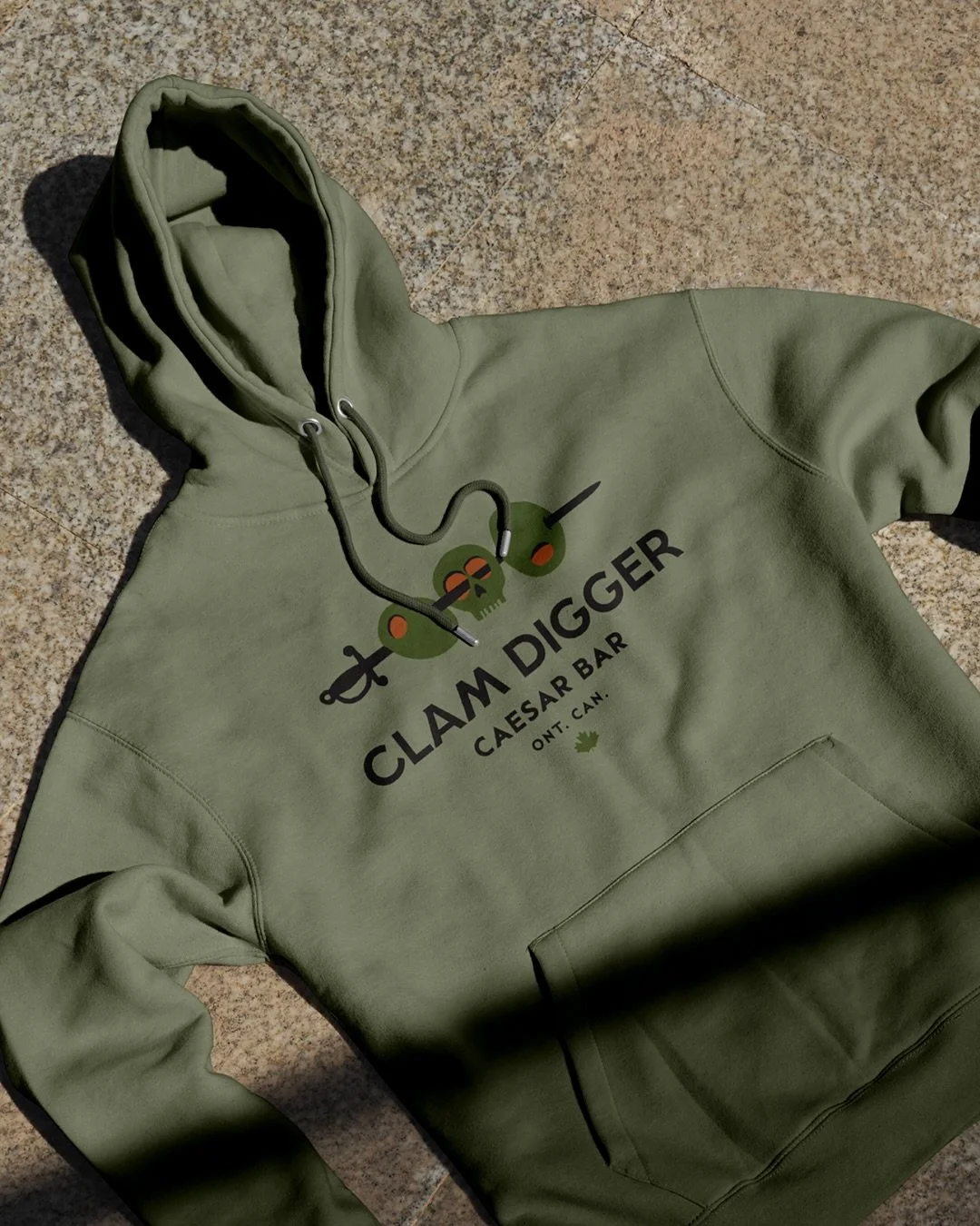 Recent merch drop for our Canadian pals over at @clamdiggerbar . 🫒💀🫒
.
#logo #logodesign #design #designinspiration #logomaker #logodesigner #logolounge #logoinspiration #graphicdesign #branding #colorpalette #logos #badgehunting #visualidentity #