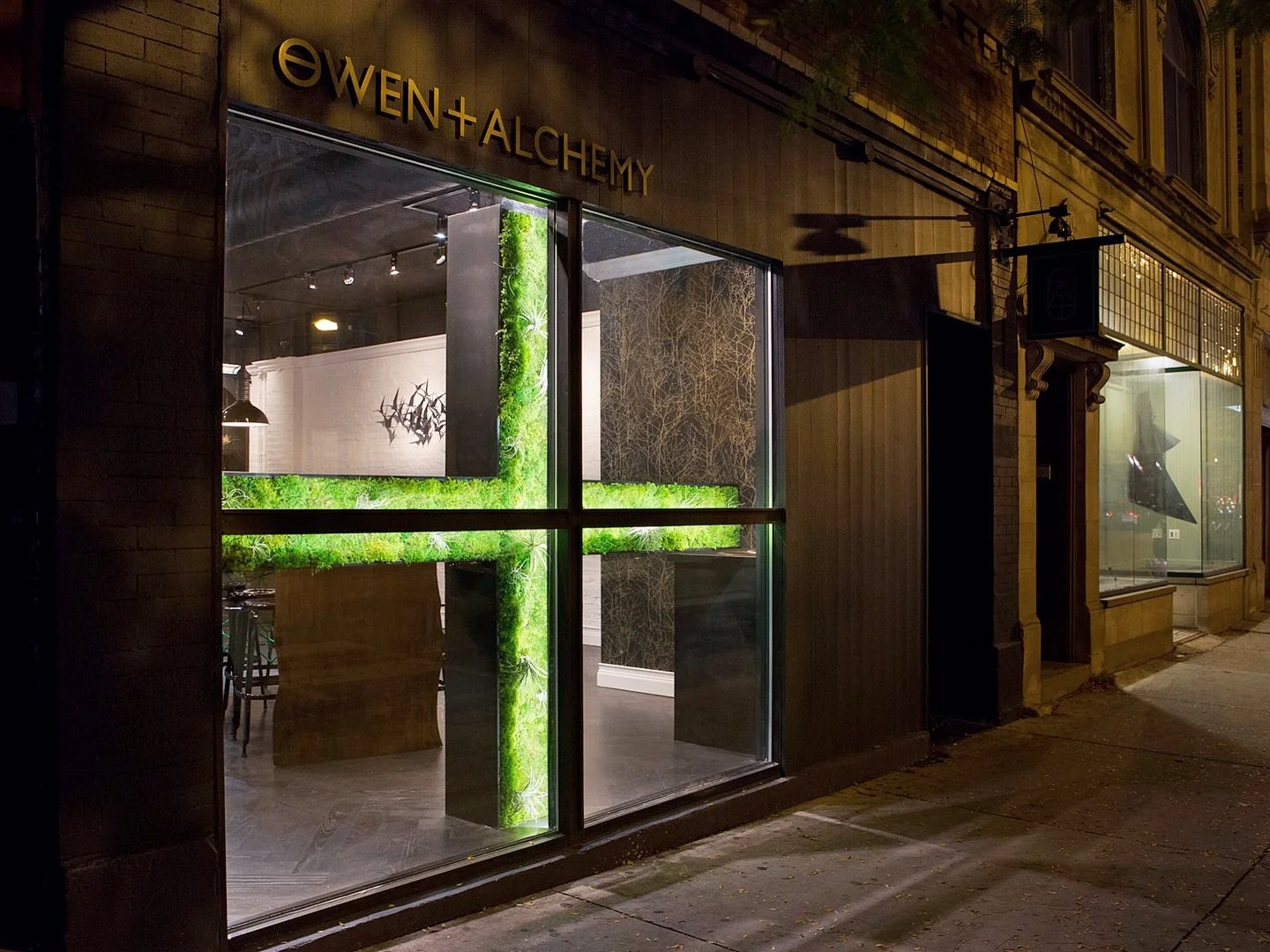 A throwback Thursday from the wayyyy back machine, and our branding effort for @owenalchemy x @potluckcreative, circa 2015. This was a fun one, tackling visual identity, packaging, signage, menus, etc. for 3 Chicago locations. Still love this one; wh