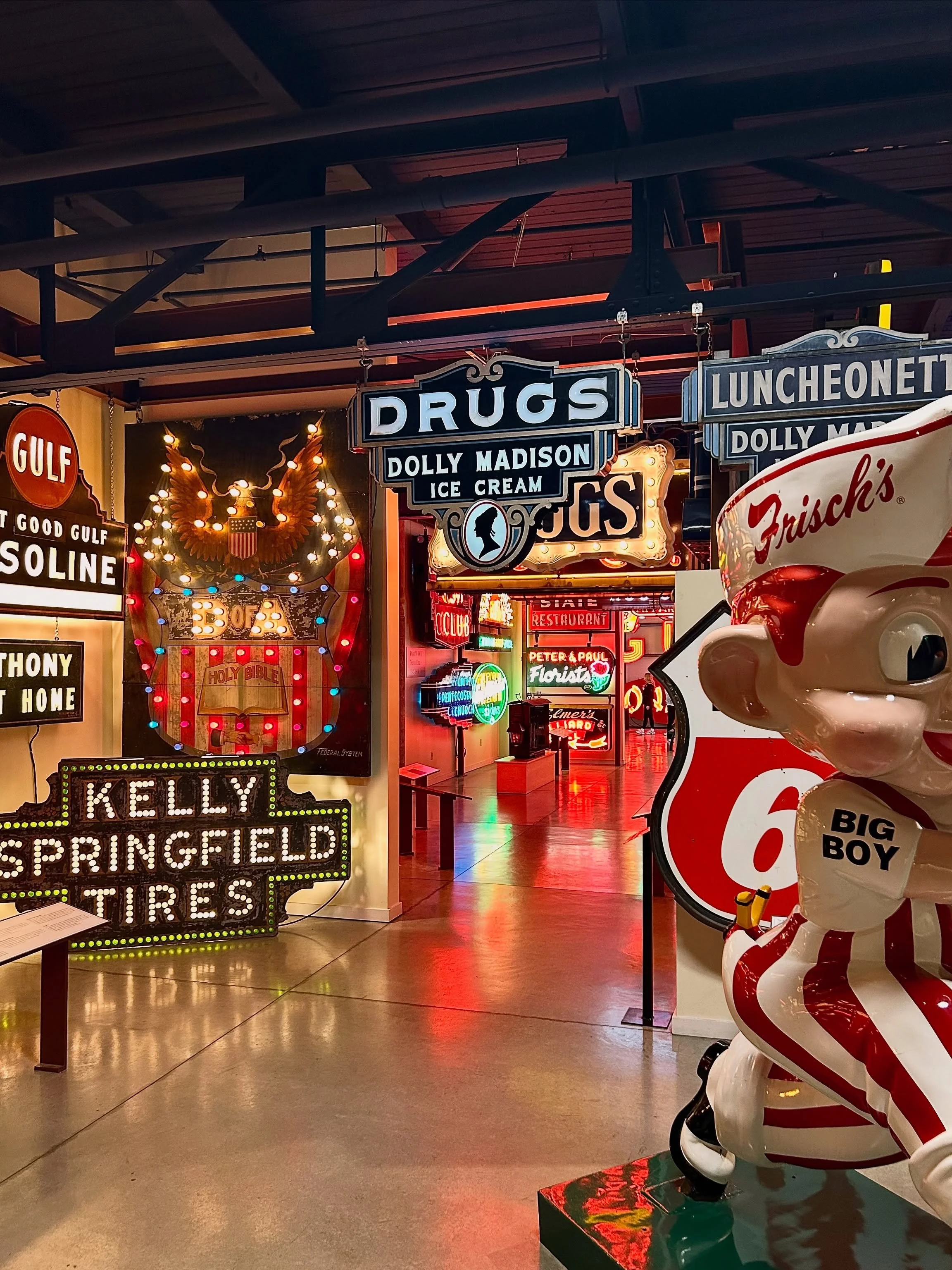 Earlier this week we had the pleasure of visiting the @americansignmuseum in Cincinnati, and wow. The most impressive collection of signage, type and fabrication design around. 

Such an amazing space and curation&mdash;including its newest addition,