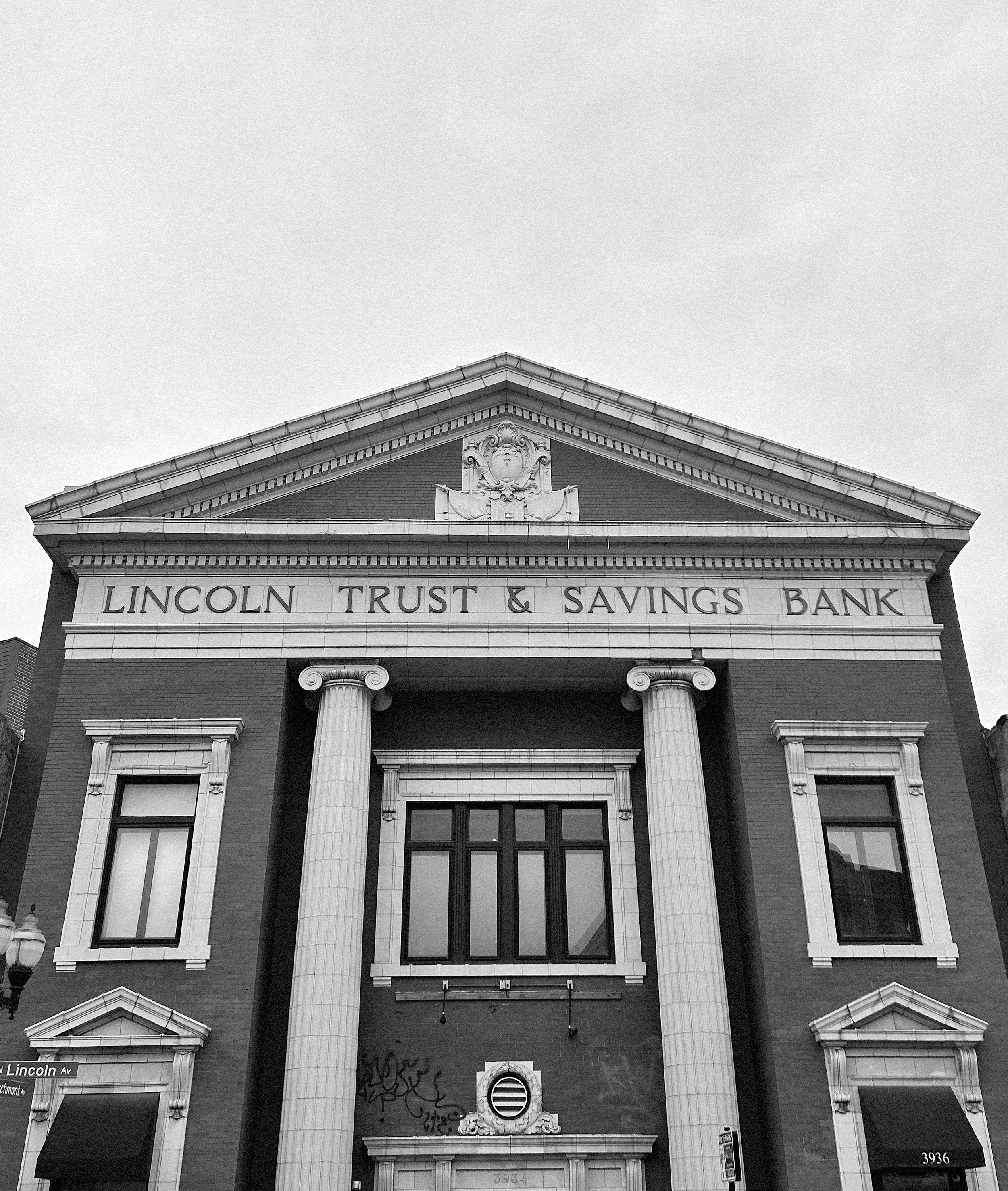 StudioMalt_Lincoln_Trust_And_Savings_Bank_1.jpg