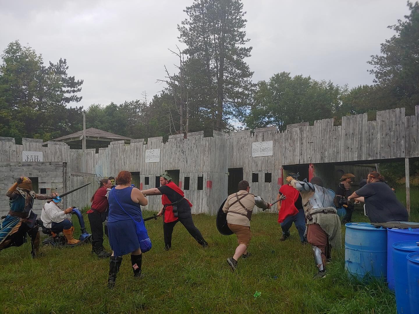 Castle Combat! This was our final battle of our first ever weekend. The site has a few castle settings, so we though to take advantage of it. Our scholars sought to set up a security system inside the courtyard and needed to be protected against the 