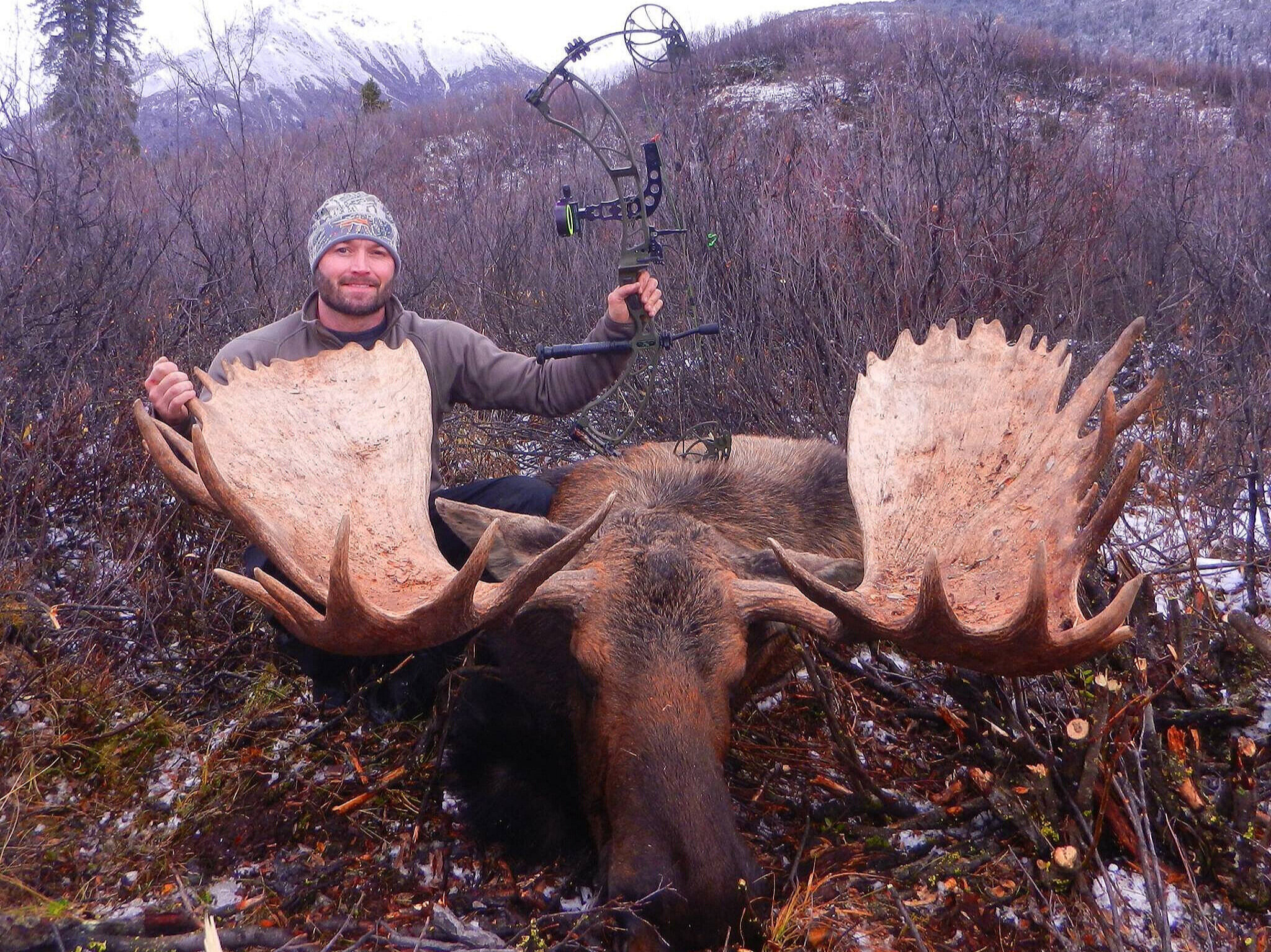 Guided Moose Bowhunting Trips Outfitted Moose Bowhunts