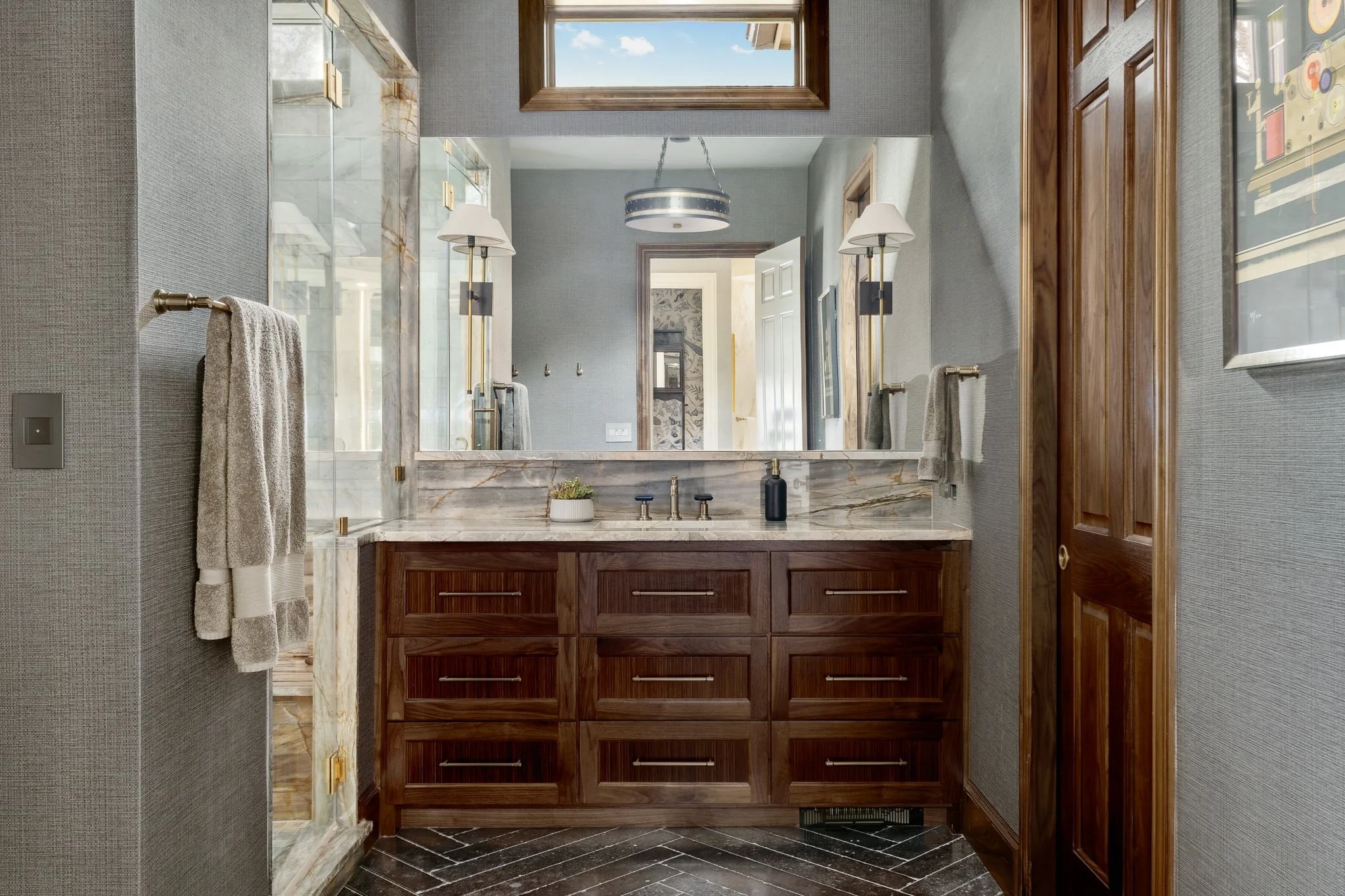 9-web-or-mls-541 Lakewood Dr-9 (2).jpeg