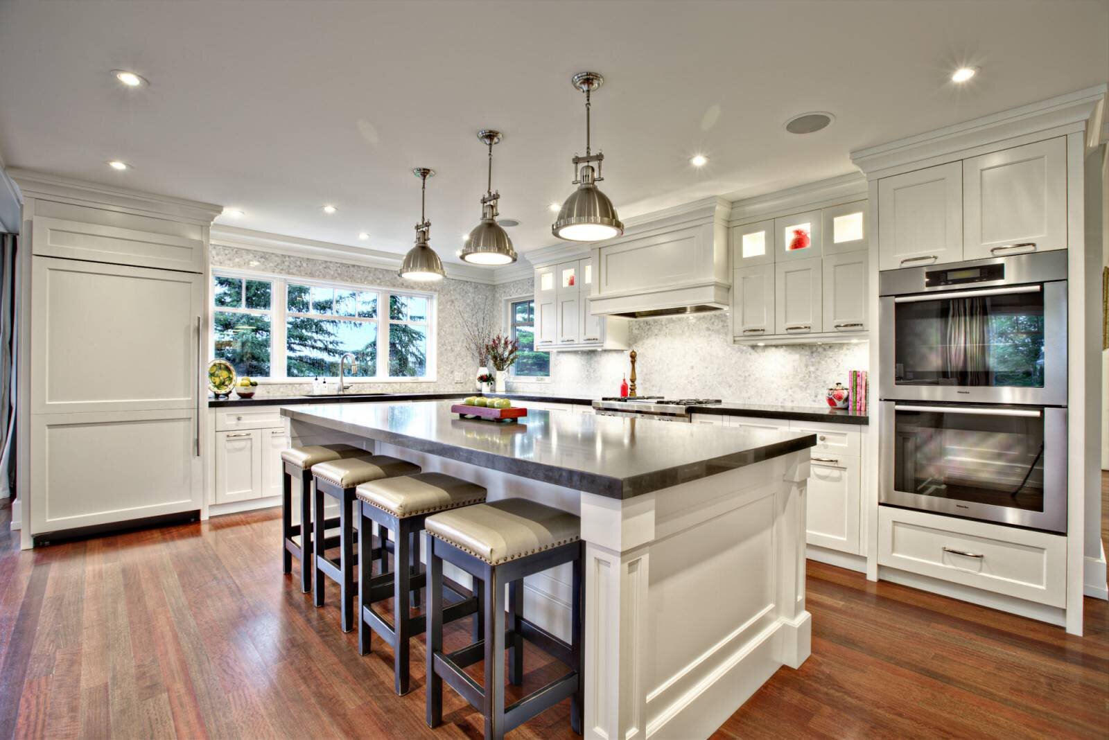 calgary home interior photography white kitchen.jpg