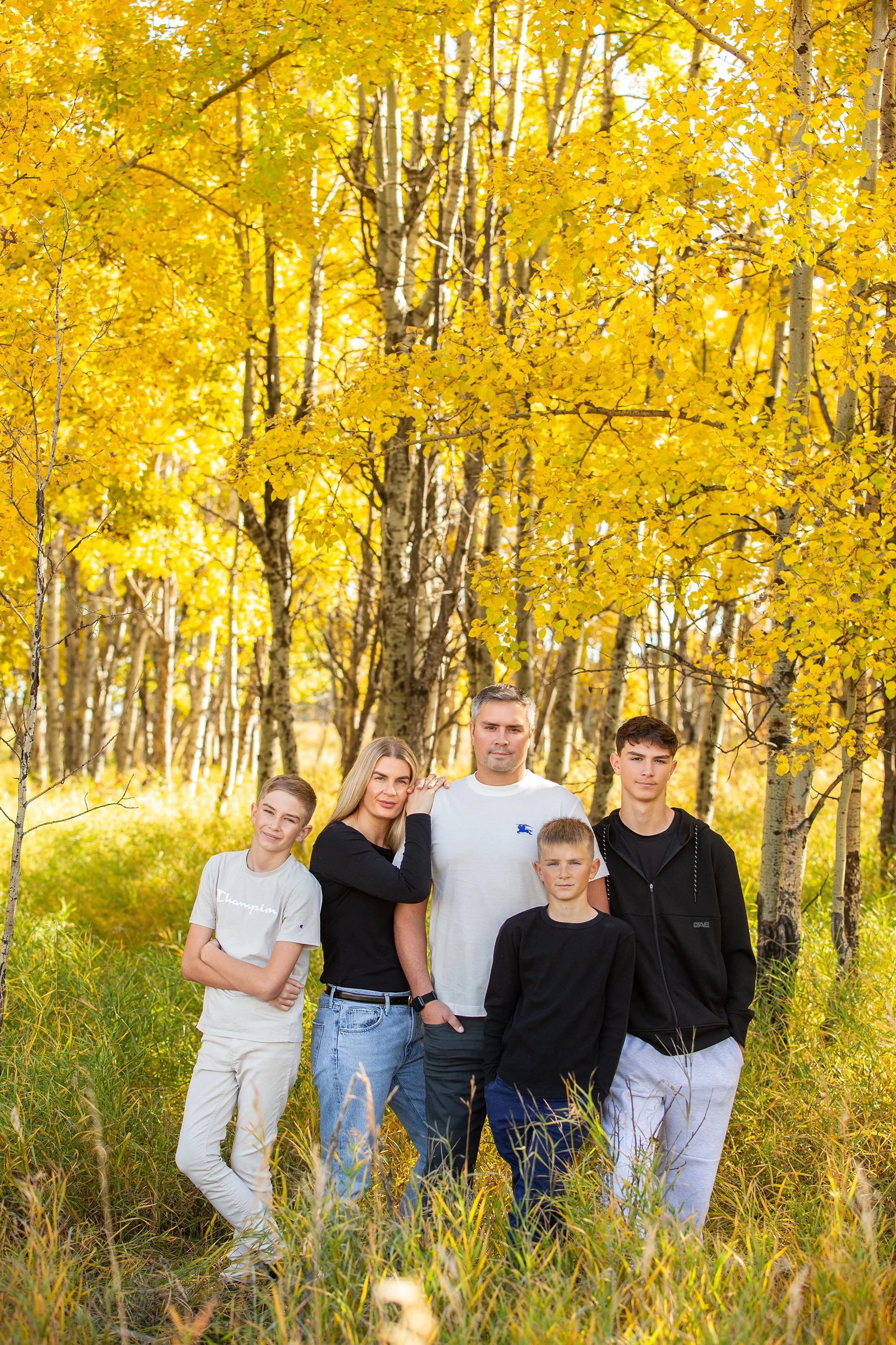  calgary family photographer  calgary family photos  family photos 