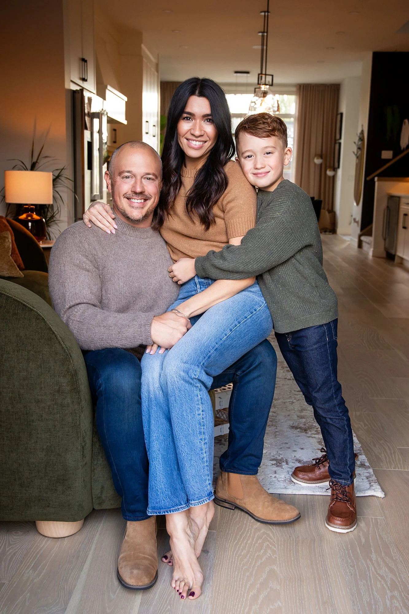  calgary family photographer  family photos  calgary photographer 