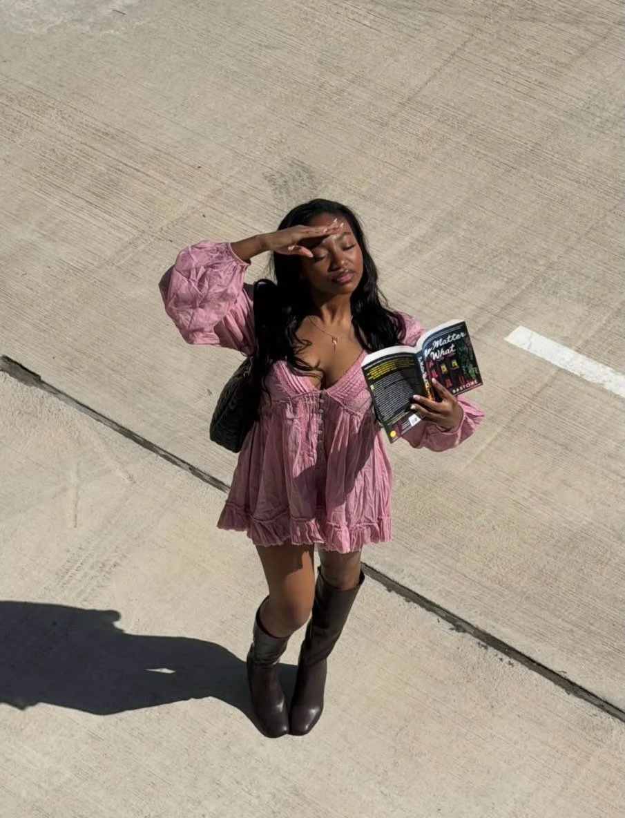 Cool girls read No Matter What 📚💙

Thank you @kimmybookss for the love!