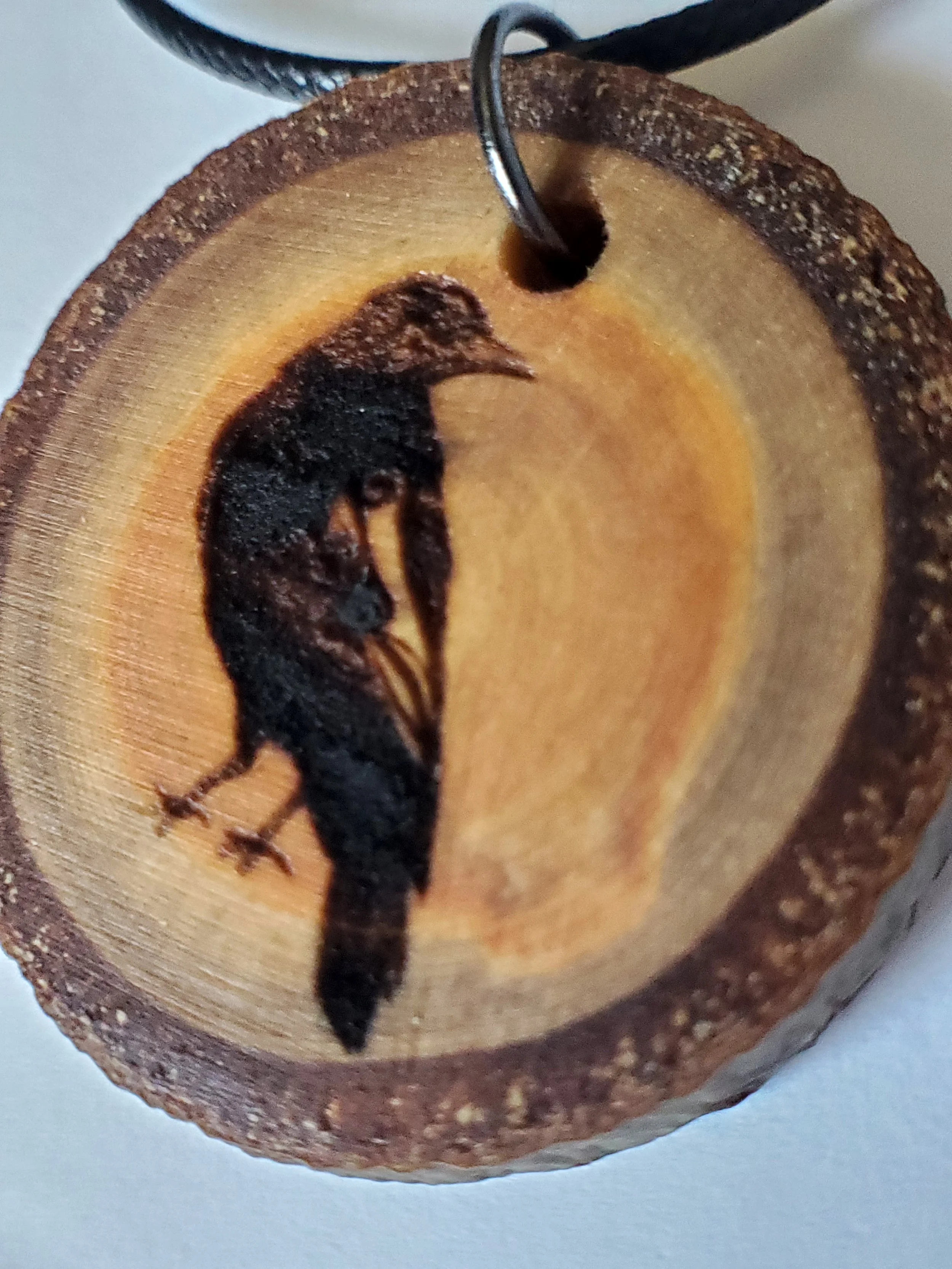 raven necklaec 3.jpg