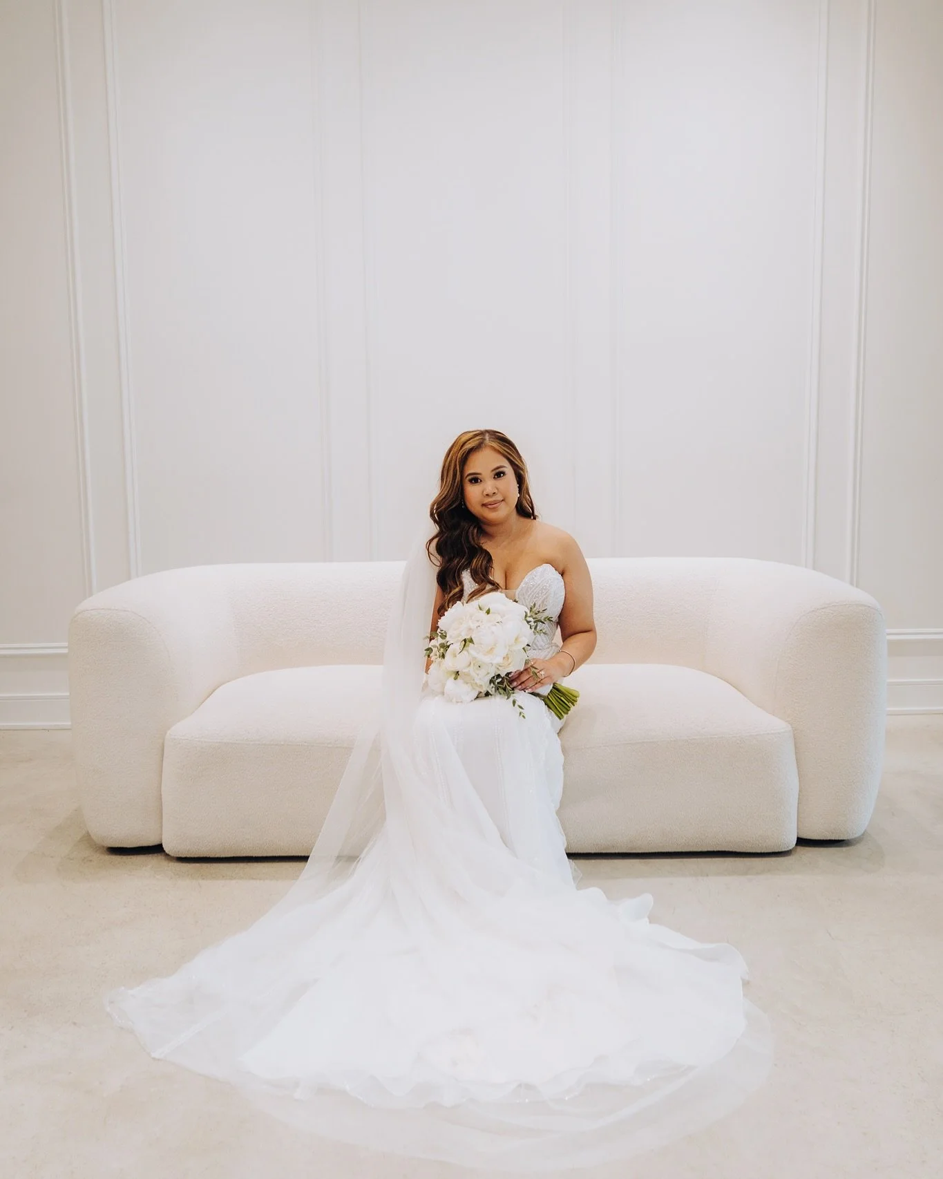 Teamwork makes the dream work! 💕 

Grateful to collaborate with @theshinebeauty to bring these beautiful moments to life. 

#WeddingDreamTeam #BridalBeauty&rdquo;