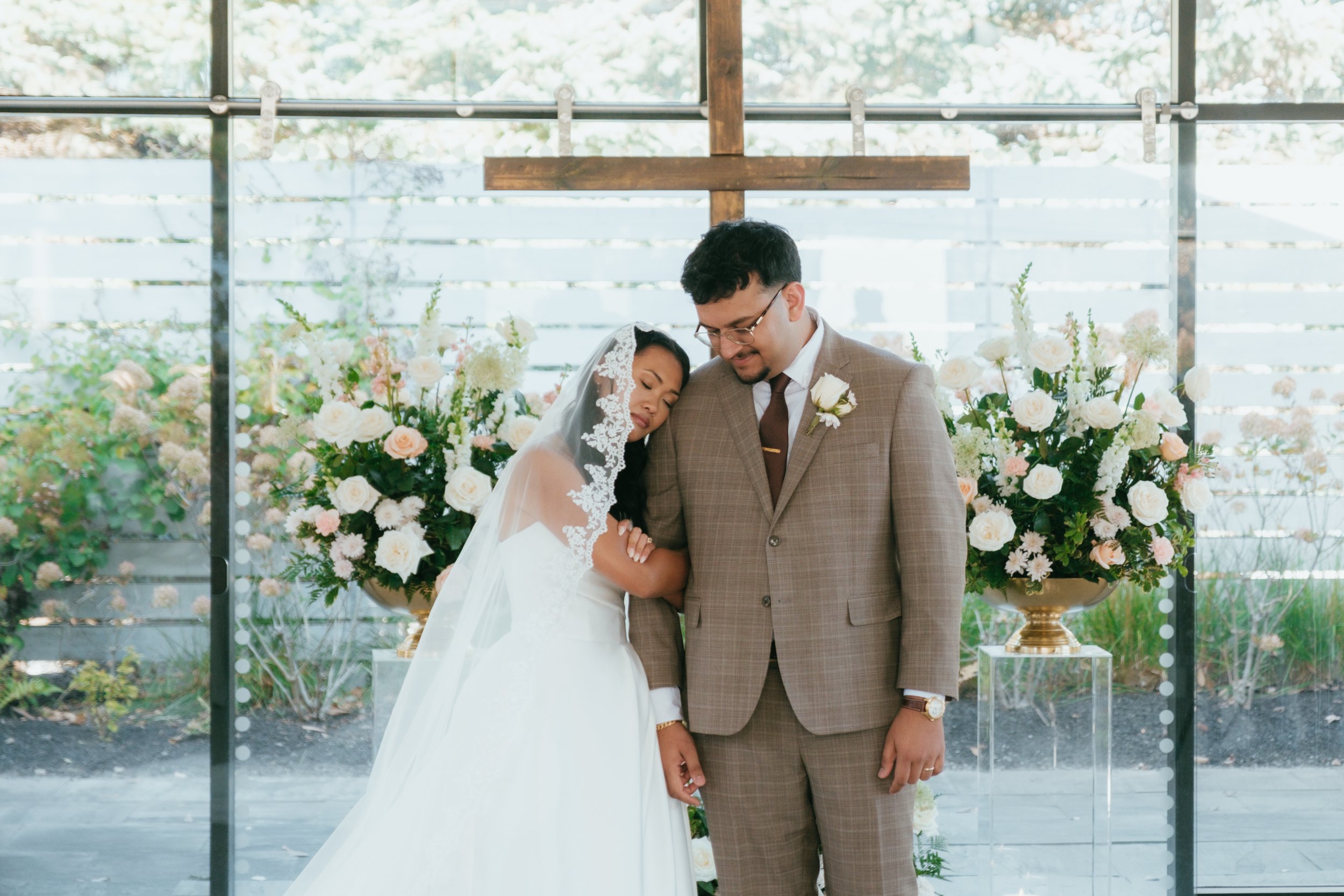 Angela & Chris Full Gallery No Grain-468.jpg