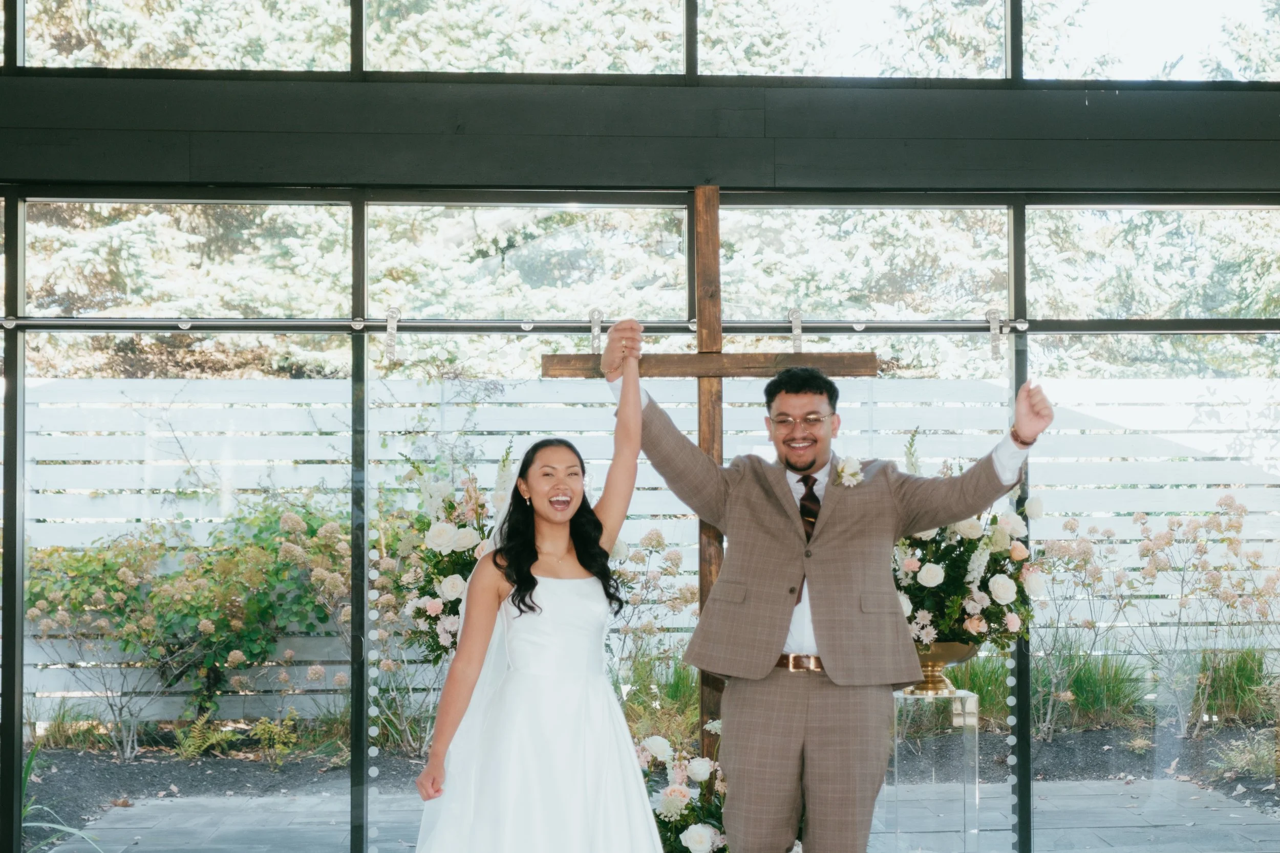 Angela & Chris Full Gallery No Grain-477.jpg