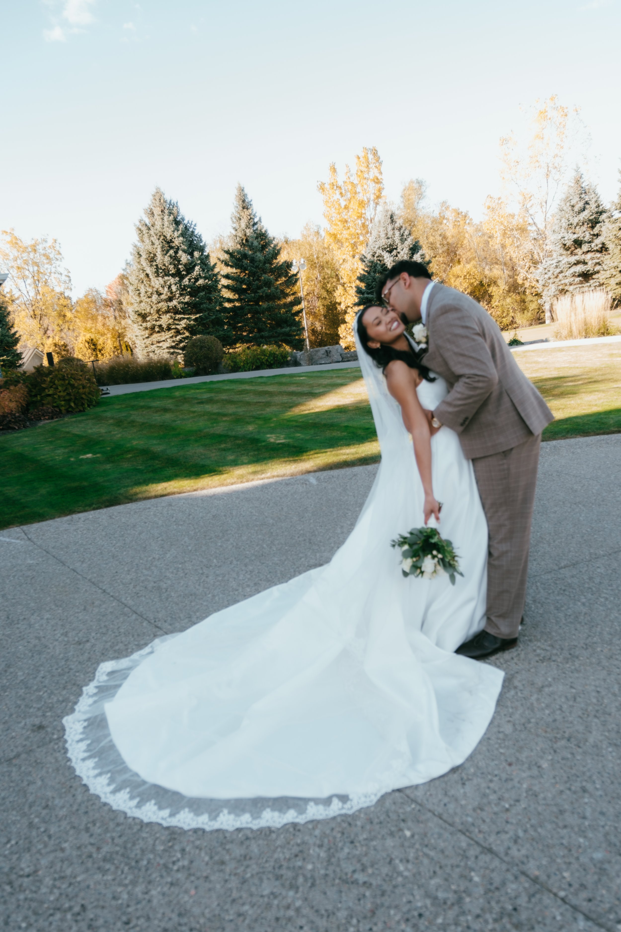 Angela & Chris Full Gallery No Grain-534.jpg