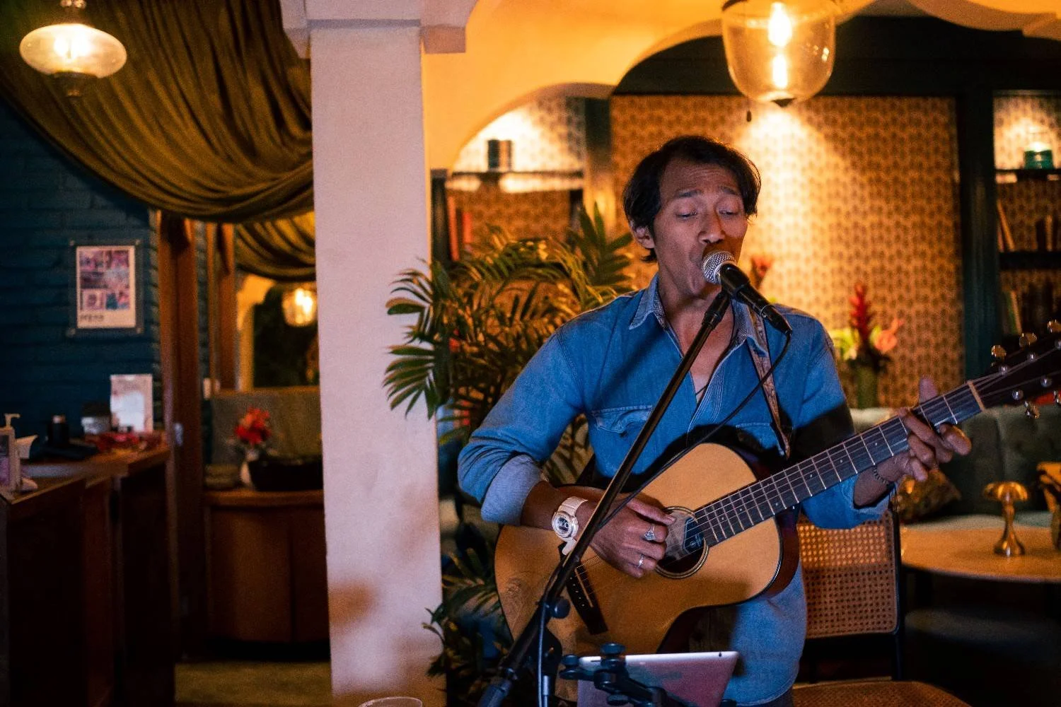 Where to Enjoy Live Music in Ubud: 5 Restaurants for a Memorable Evening