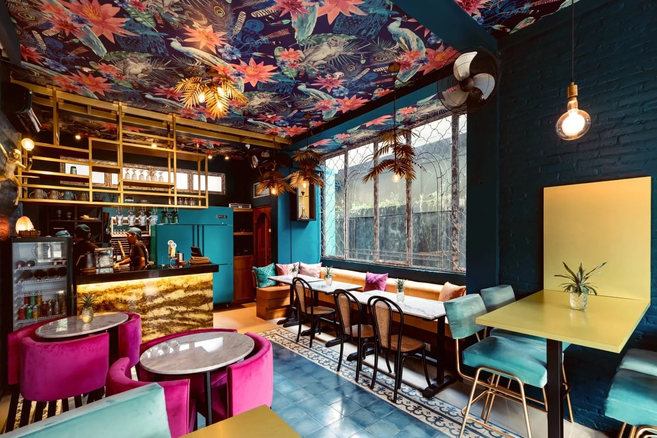 cozy ambiance in pesona lounge ubud