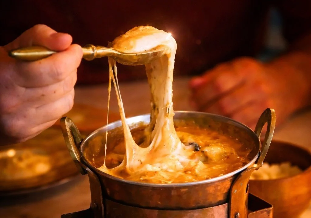 Creamy butter chicken served at Pesona Lounge Ubud Indian restaurant.