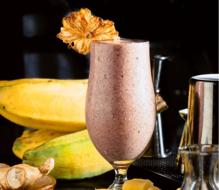 Refreshing non-alcoholic drink served at Pesona Lounge Ubud.