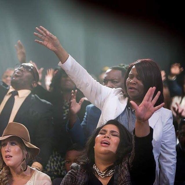 My forever posture. Even when I don't understand it all, I'm staying locked in and fully surrendered. 🙌🏼

#godistheanswer #godisthebest #godhastheplan #godhasthefinalsay #internationalbusinesswoman #atlantasmallbusinessowner #mytimewithgod #purpose