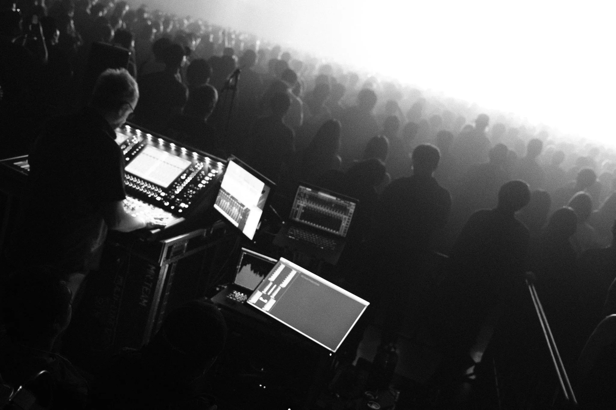 24.03.18 WHYKNNOT.Slowdive-130.jpg