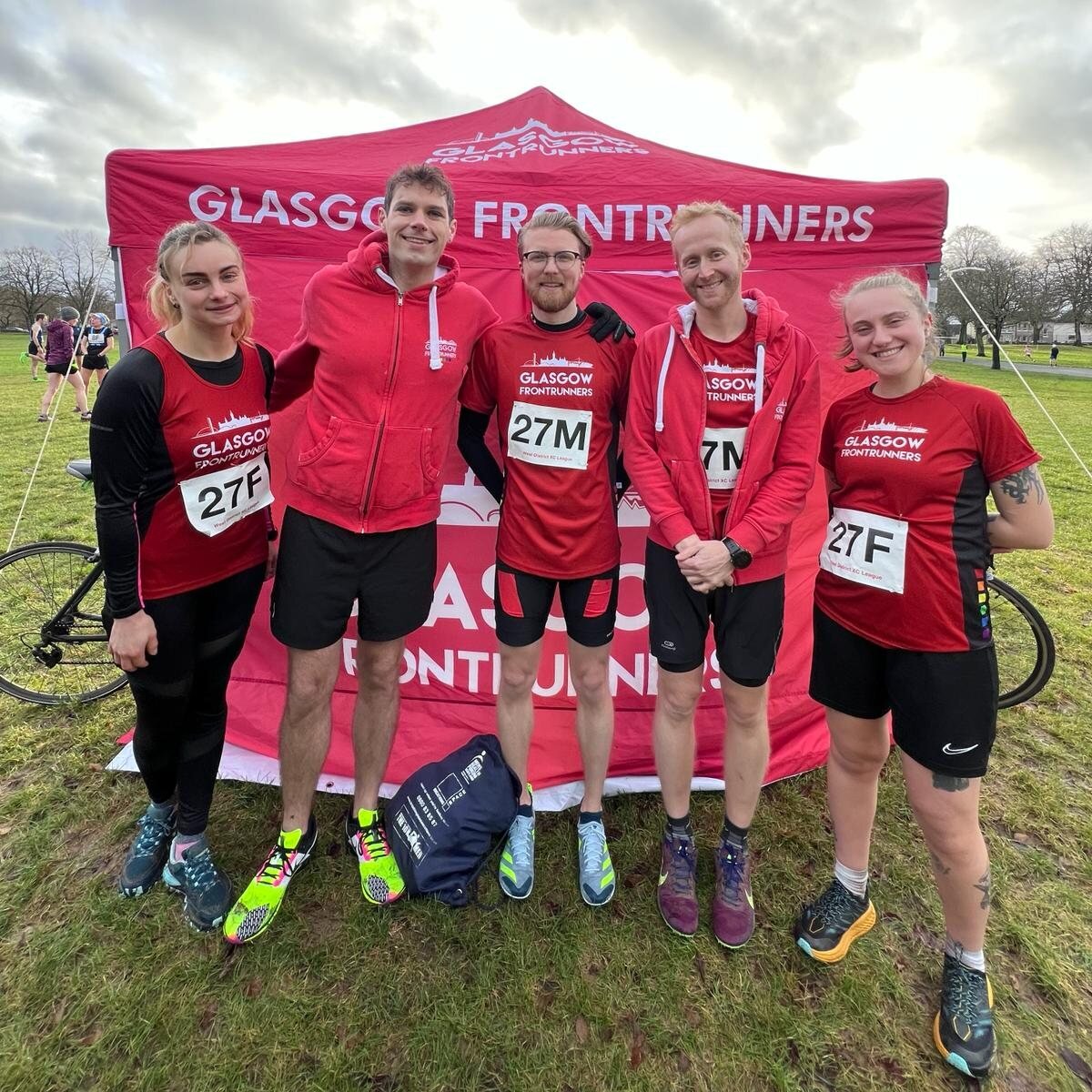 West District Cross Country League (Bellahouston Park) 🏁 20/Jan/24

Check out our fabulously windswept runners at last weekend's cross country race! 🤎

Special recognition for Neil Montgomery, Eli Lileikyte, and Meg Todd who ran their debut cross c