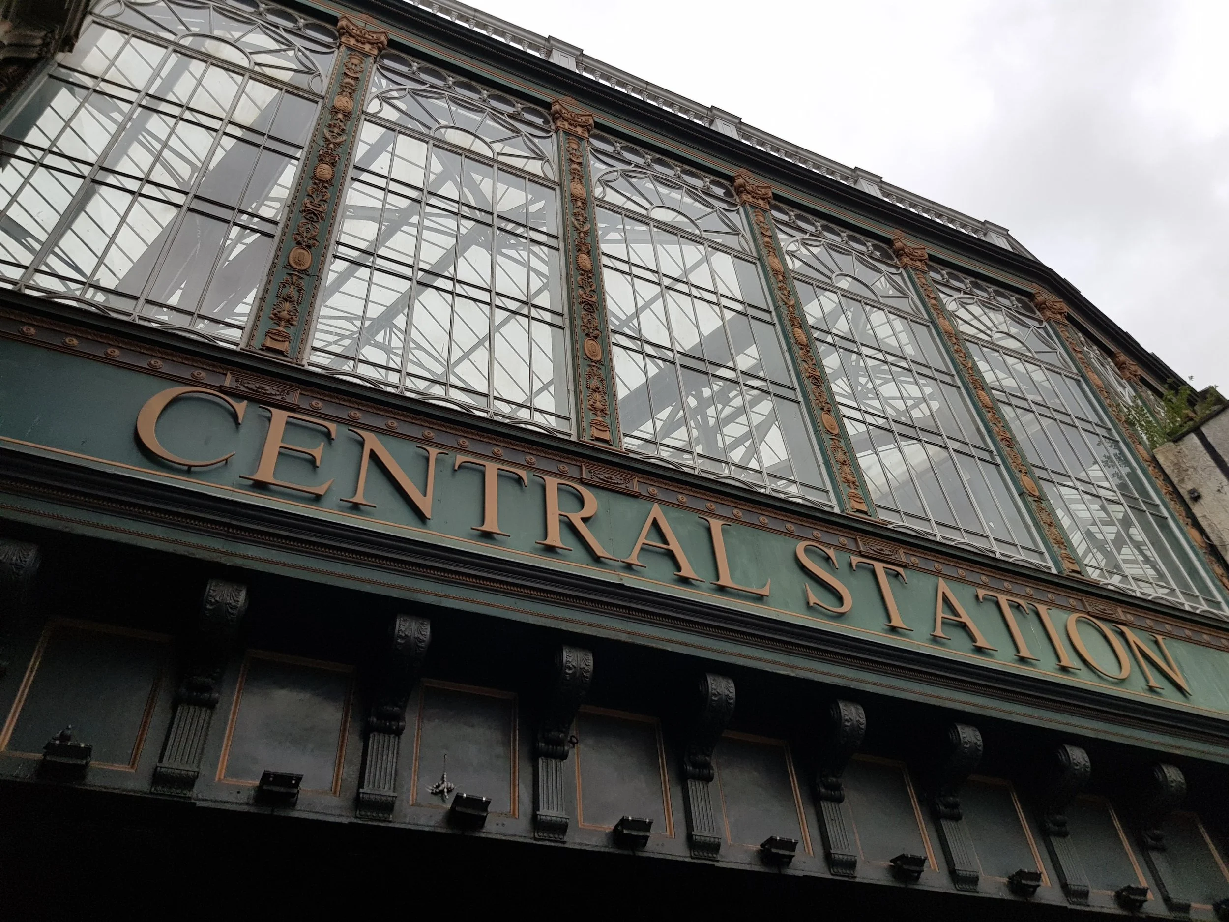 An Image of Glasgow Central Station